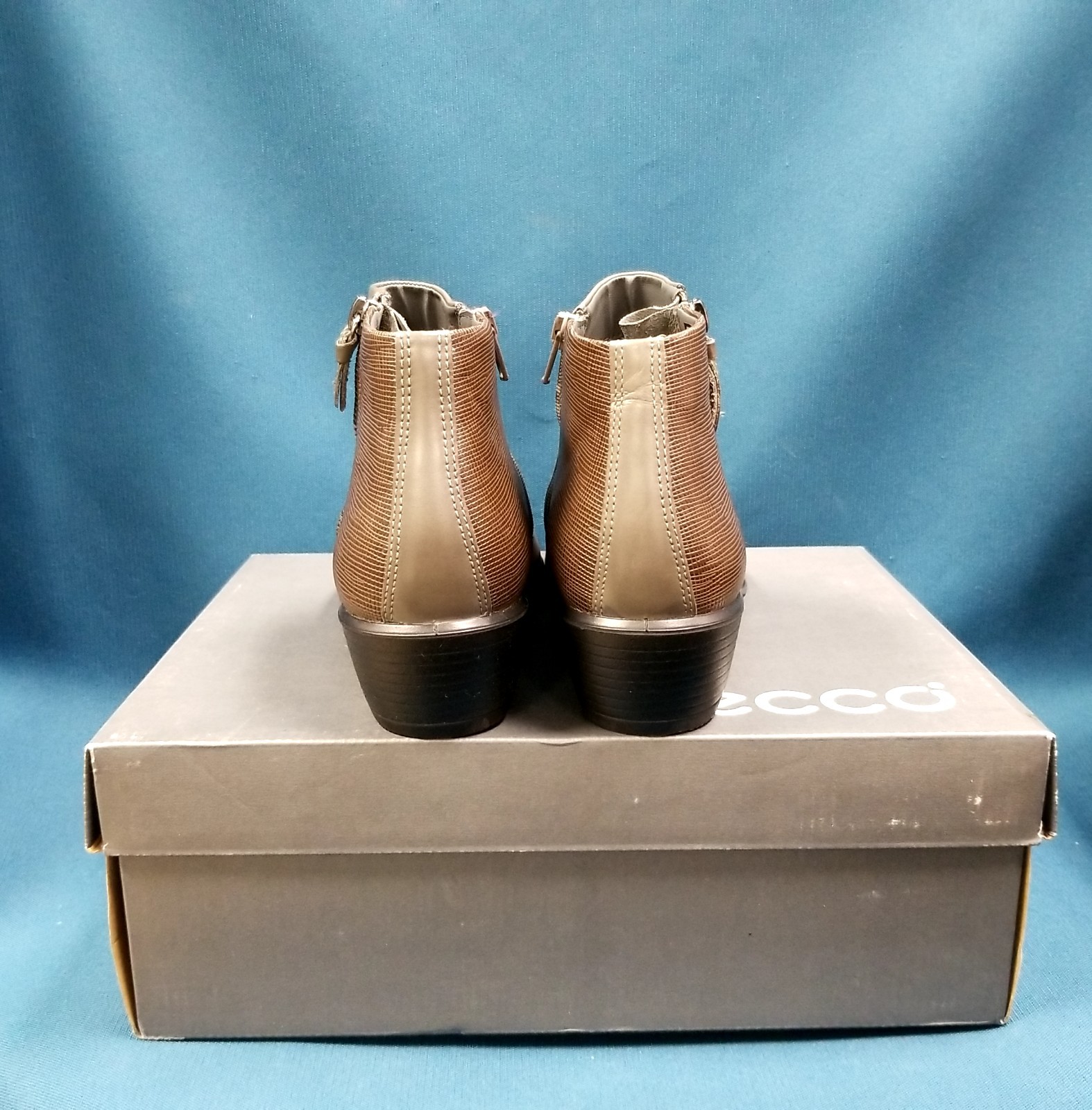 Ecco Touch 35 Side Zip Women’s Ankle Boots Size US 9 EU 40
