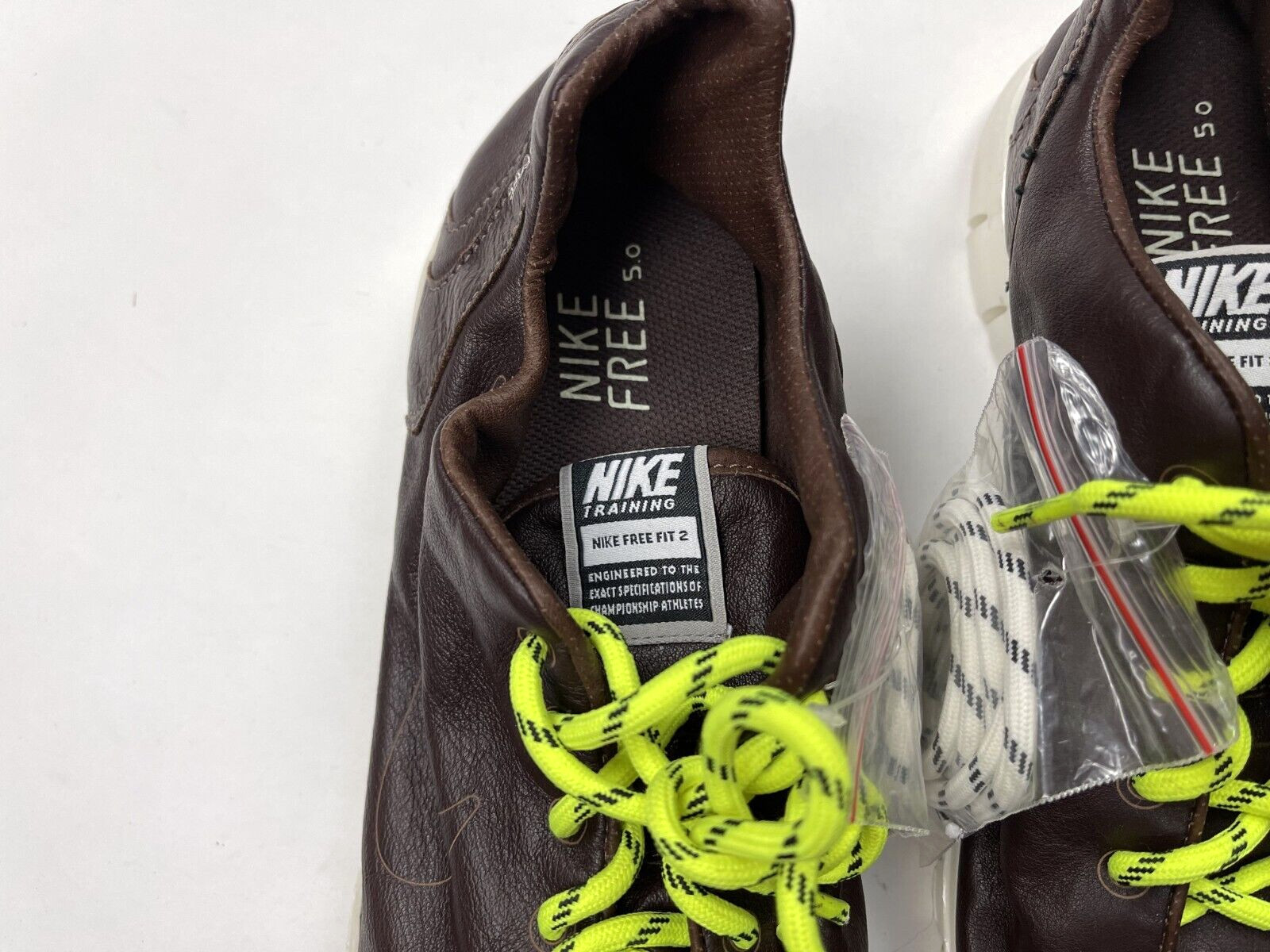 NIKE Free TR FIT 2 LUX Women 13 NWOB Running Athletic Cross Training 543552-200
