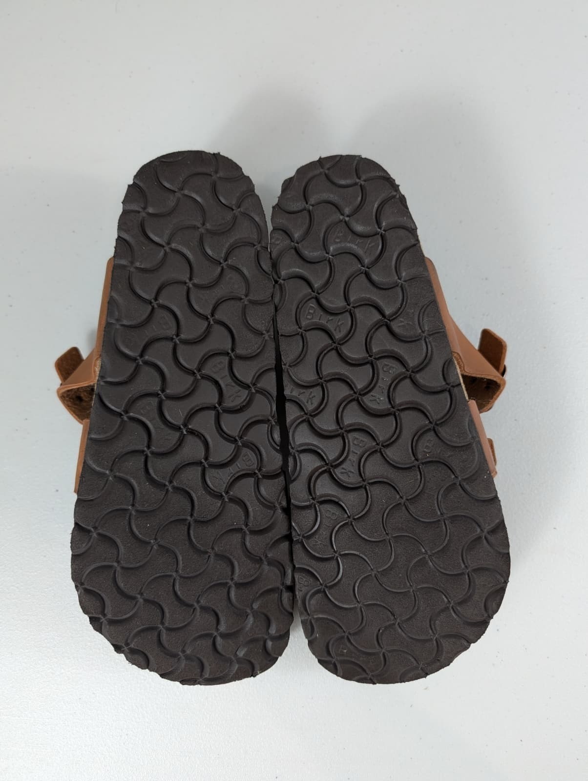 Birkenstock Mayari sandals in light brown women’s size 7