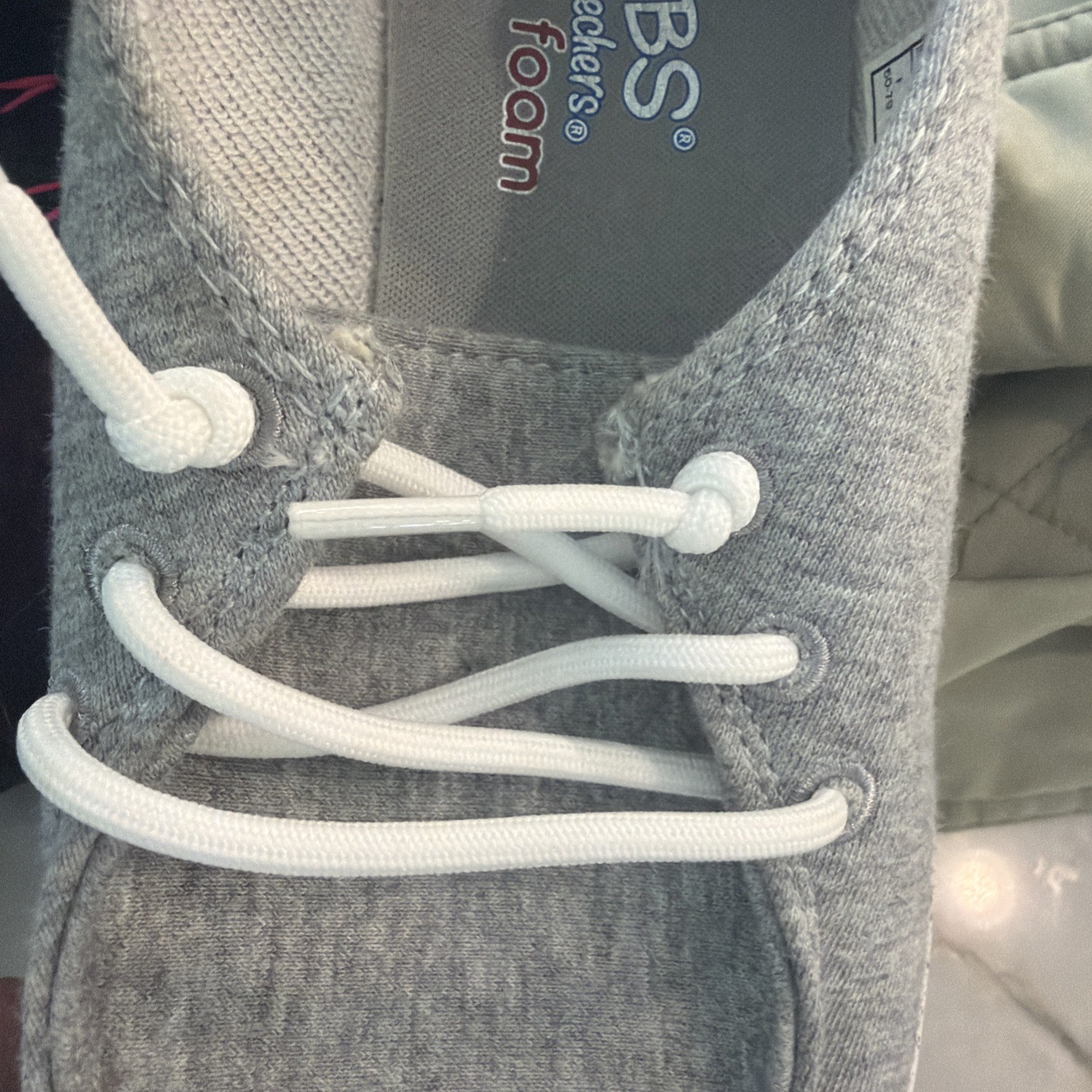Bob’s From Sketchers Memory Foam Size 6 1/2 Shoes, Gray Women’s