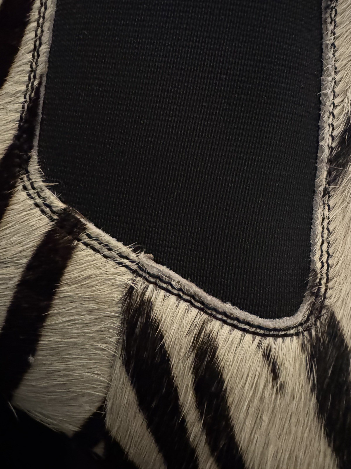 Y2K Soles Zebra Haircalf Chelsea Ankle Boots Women’s 7 Chunky Block Heel Vintage