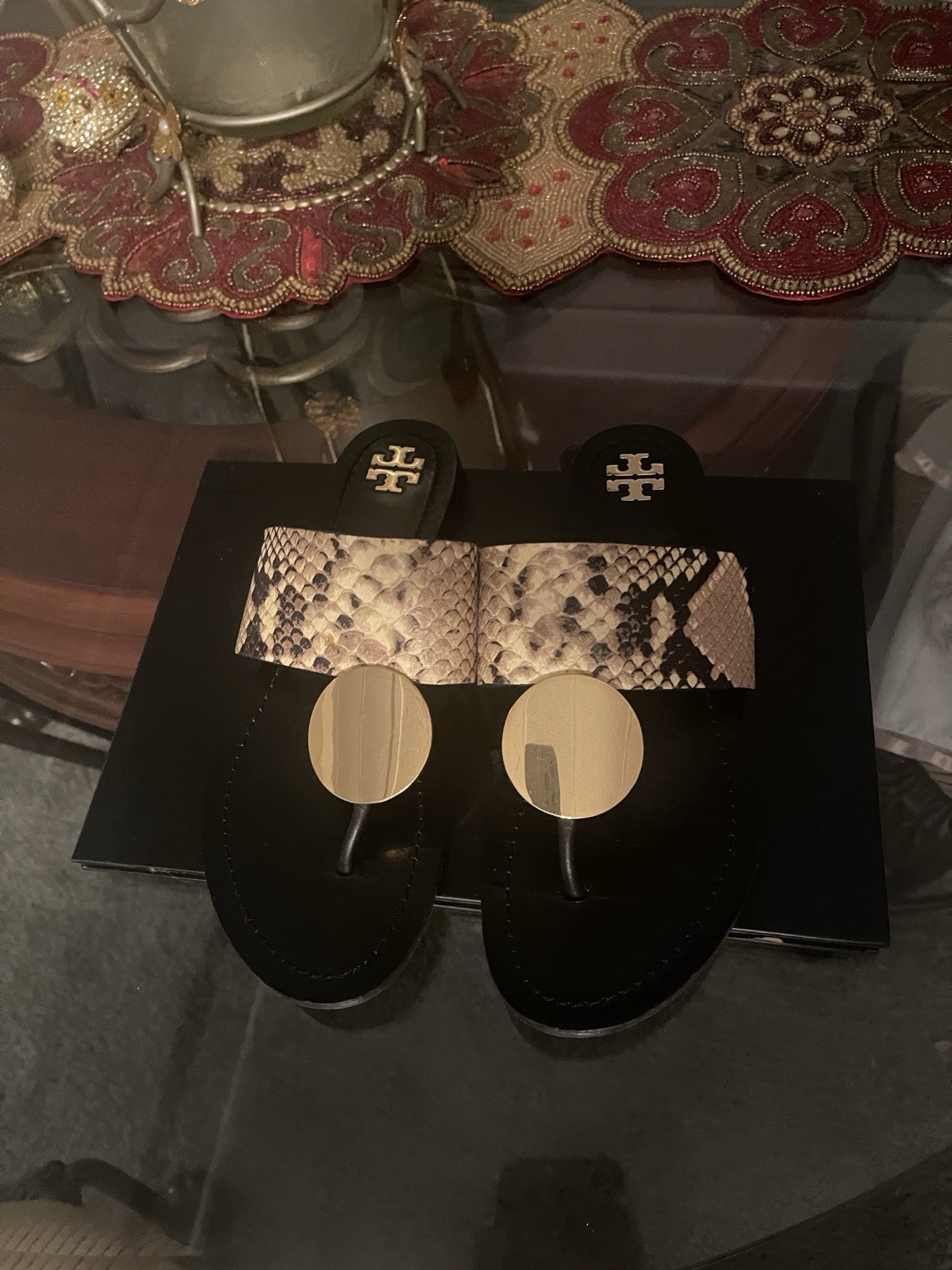 Tory Burch Women’s Black/Beige Leather Snake Print Thong Sandals Slip On US 8M