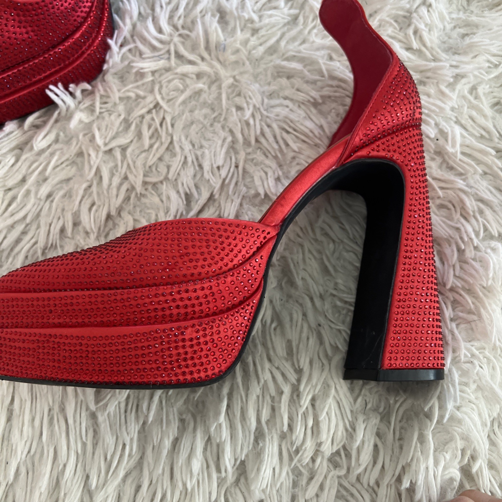 Berness Women Rhinestone Platform Red High Heels Pumps Shoes 7.5 Floor Sample