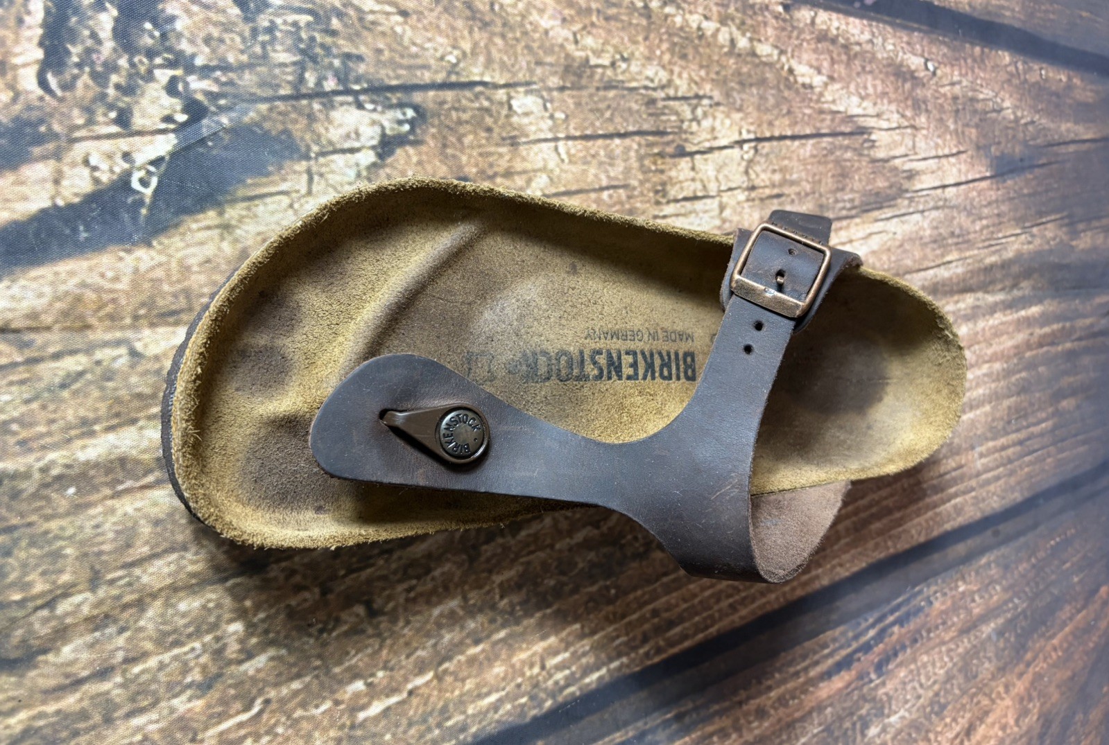Birkenstock Gizeh Sandal Oiled Leather, 38, US 7, RIGHT SHOE ONLY Amputee