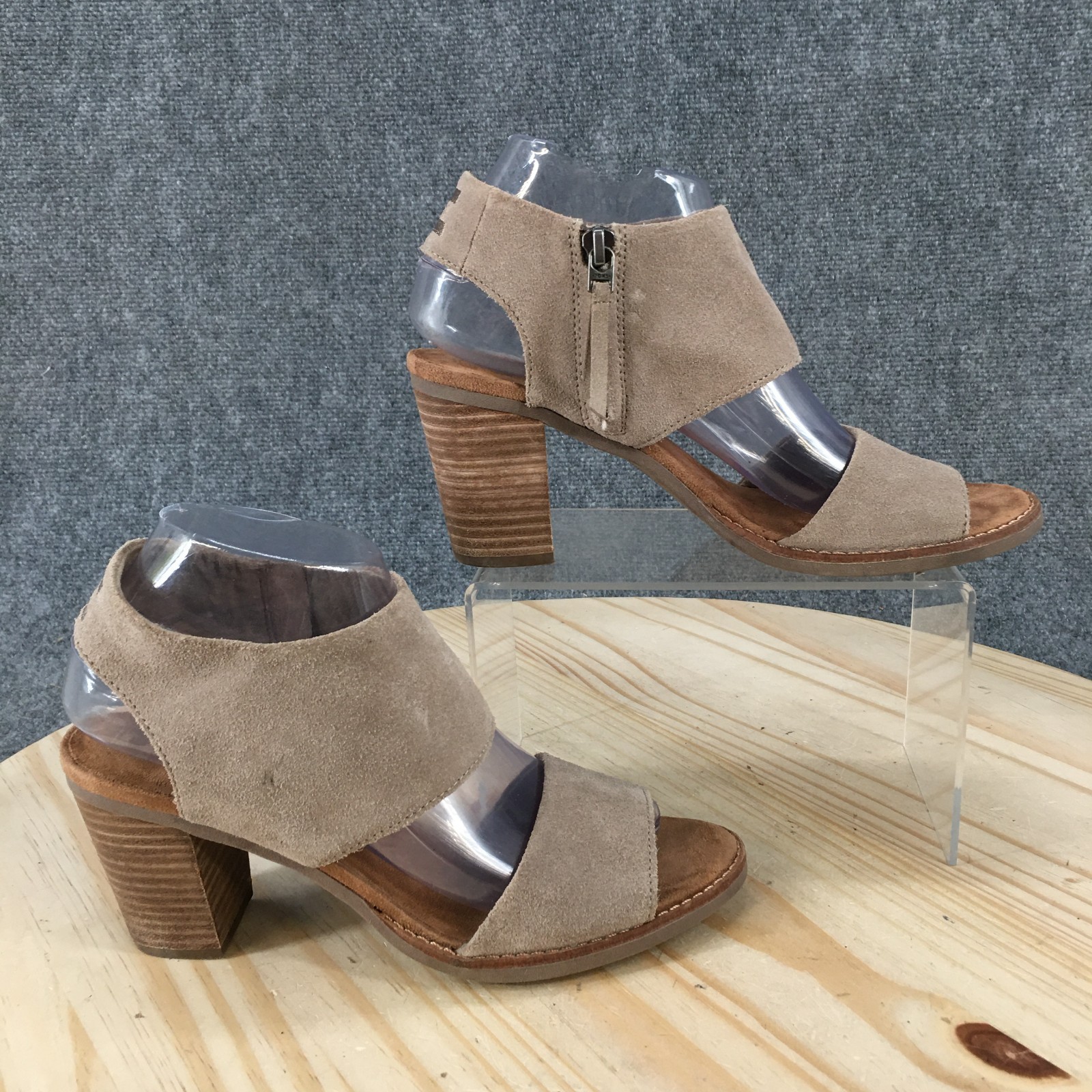 TOMS Sandals Womens 8 Majorca Side Zip Ankle Strappy Block Heels 10009813 Gray