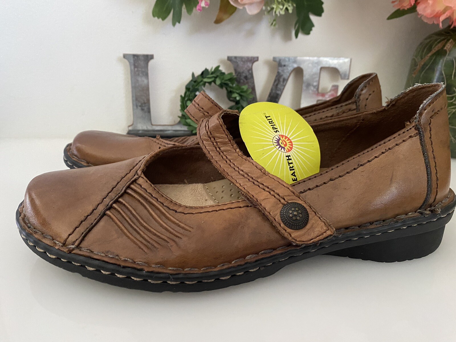 Earth Spirit Tabitha Shoes Brown Comfort Leather Right Shoe Sz 7 Left Shoe Sz 8