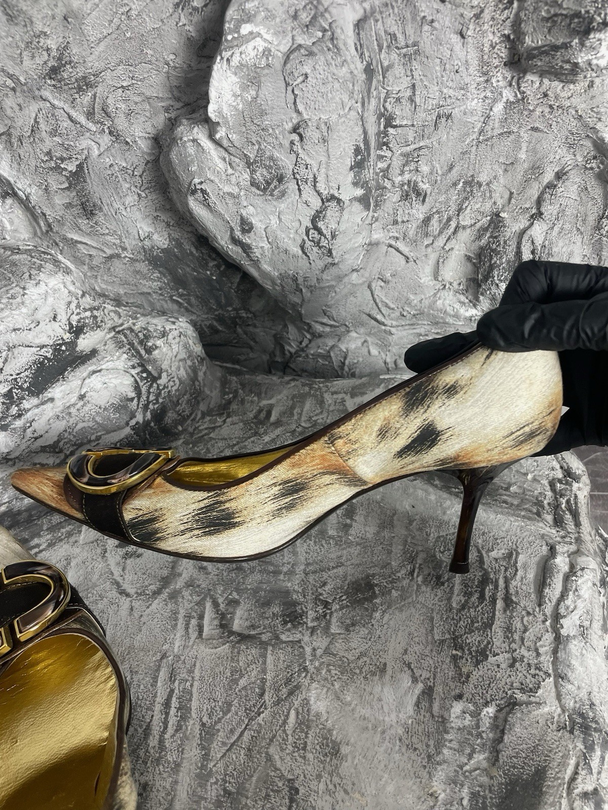 Vintage Just Roberto Cavalli 00s Animal Fur Pattern Buckle Archive Heels 38 Y2K