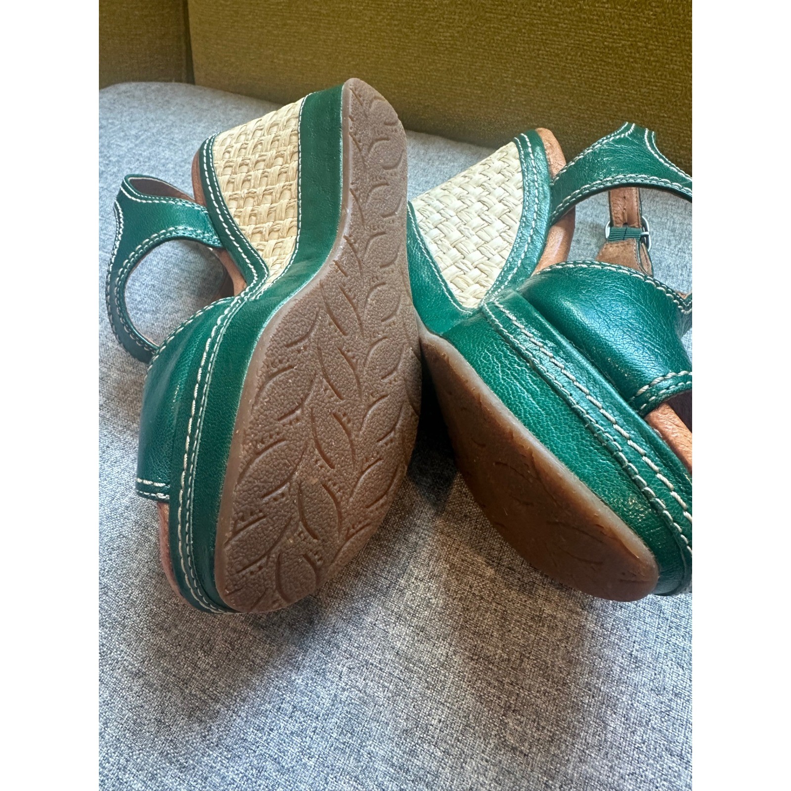 Naya Eternal Green Leather Woven Raffia Wedge Sandals Womens 6M A5277L1300