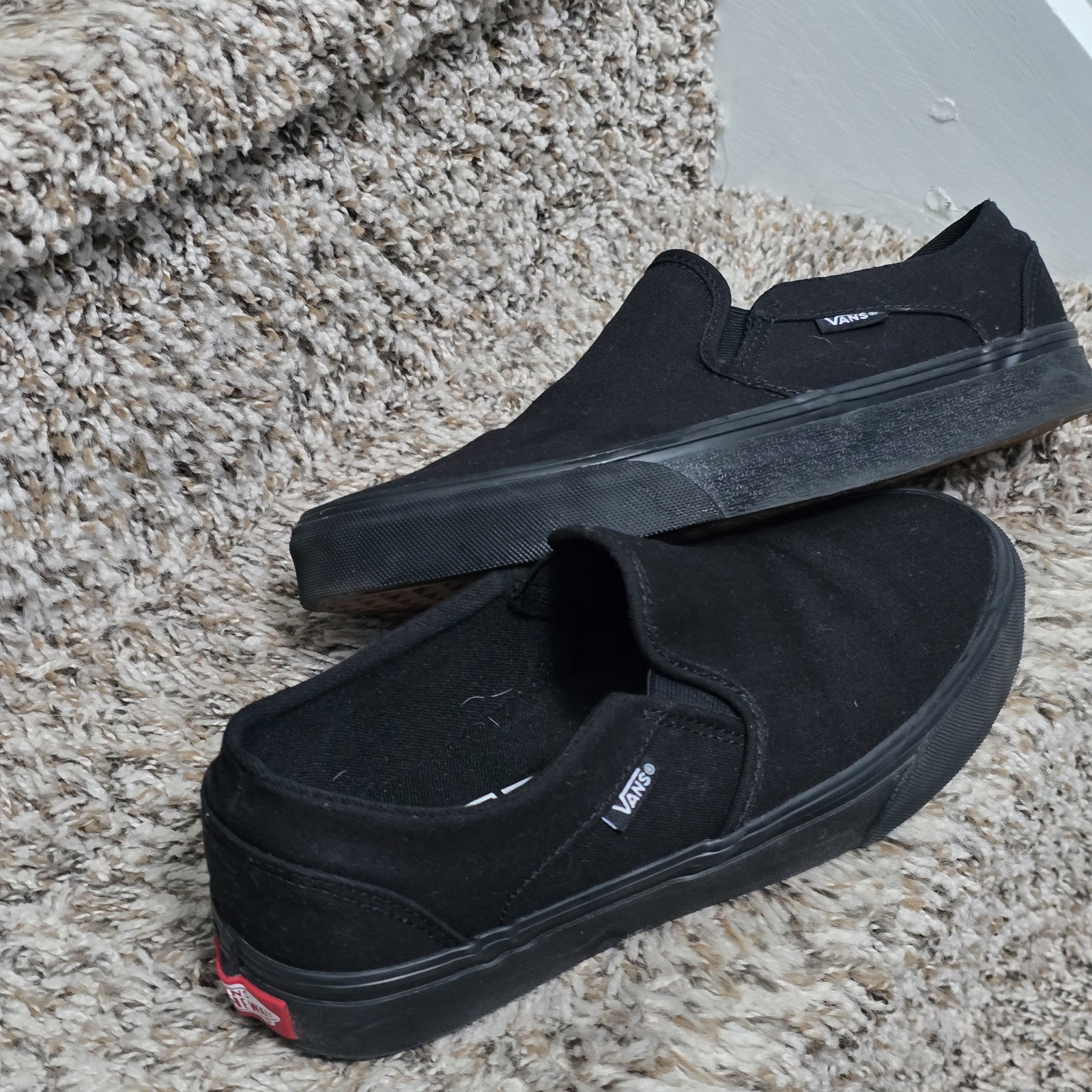 Vans Asher Canvas, All Black Slip-On Classic Skate Shoe Sneaker Womens Size 9