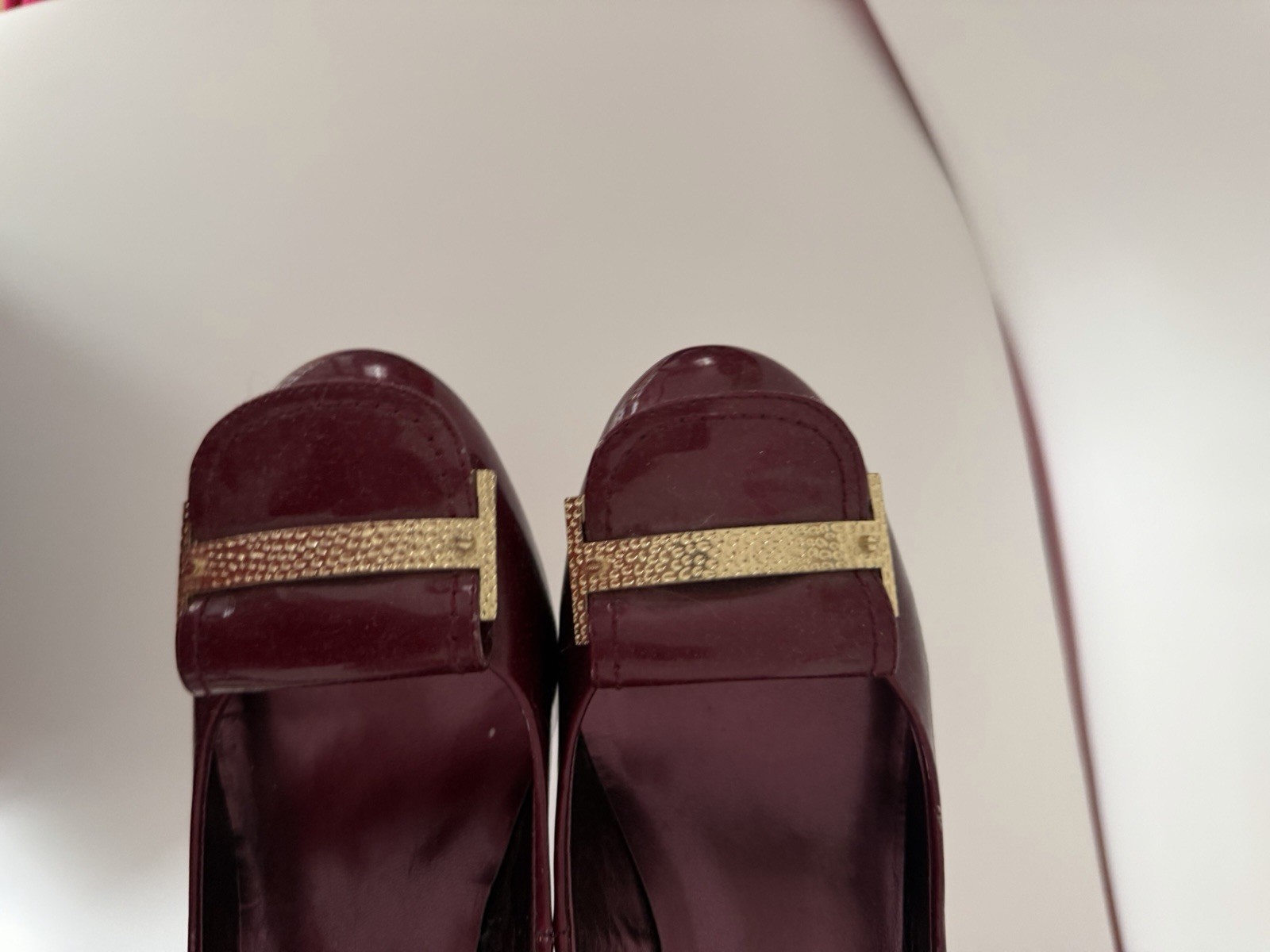 Tahari Burgundy Leather Platform Open Toe Pump Heels Women’s US 7.5