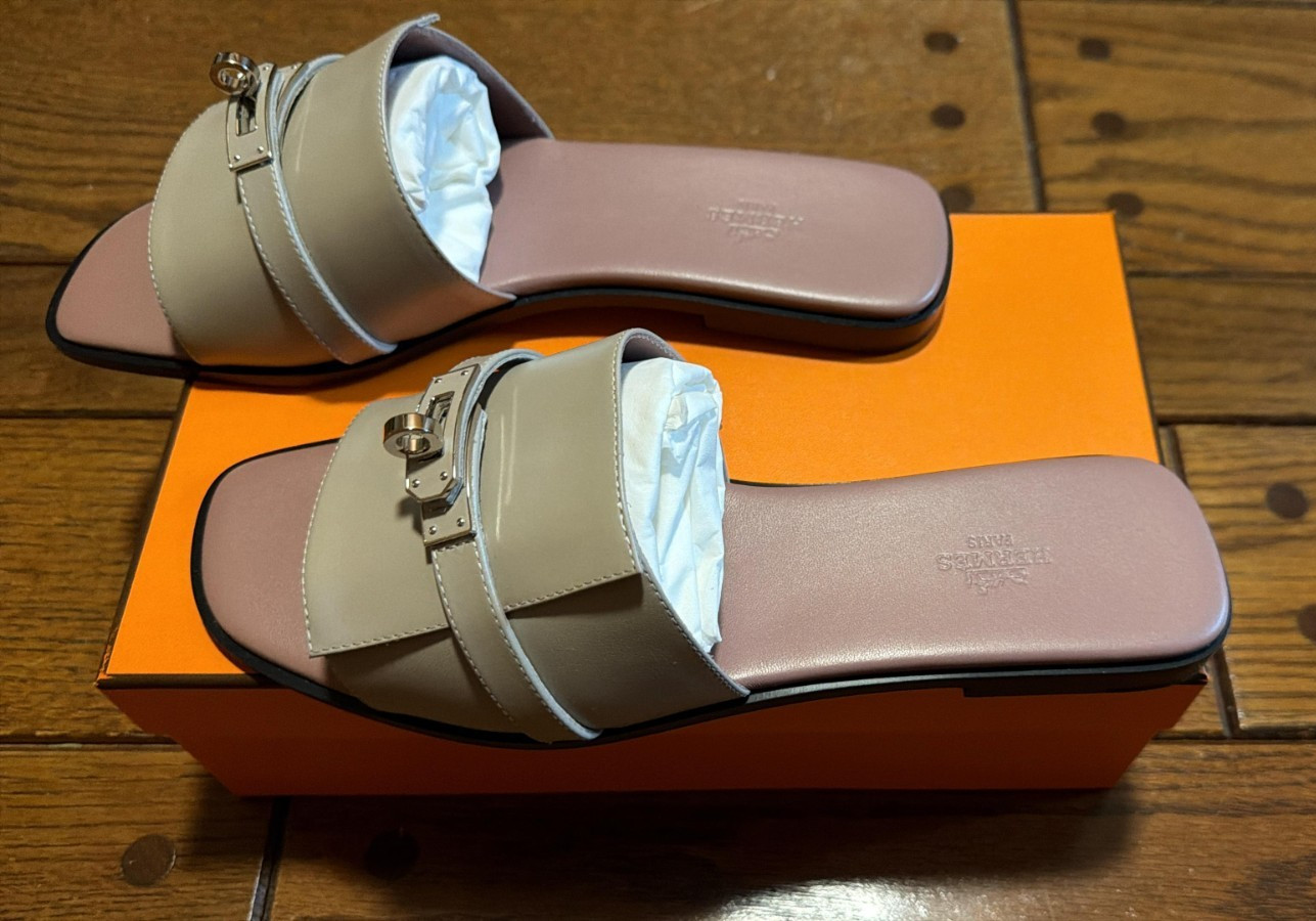 Hermes Giulia Sandal in Beige Galet – Size 41.5 – Brand New – Sold Out Worldwide