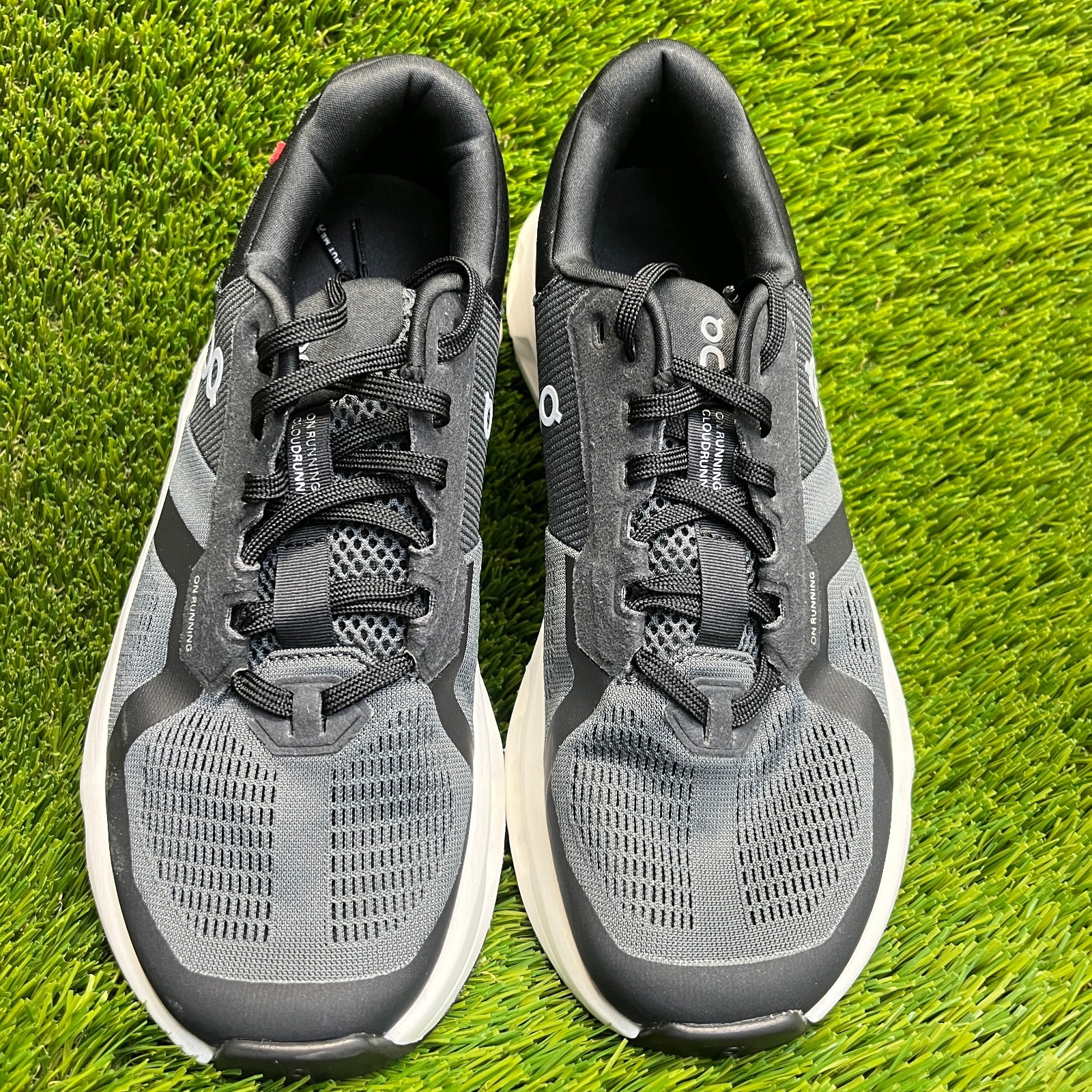 On Cloudrunner 2 Womens Size 8 Eclipse Black Athletic Running Shoes Sneakers