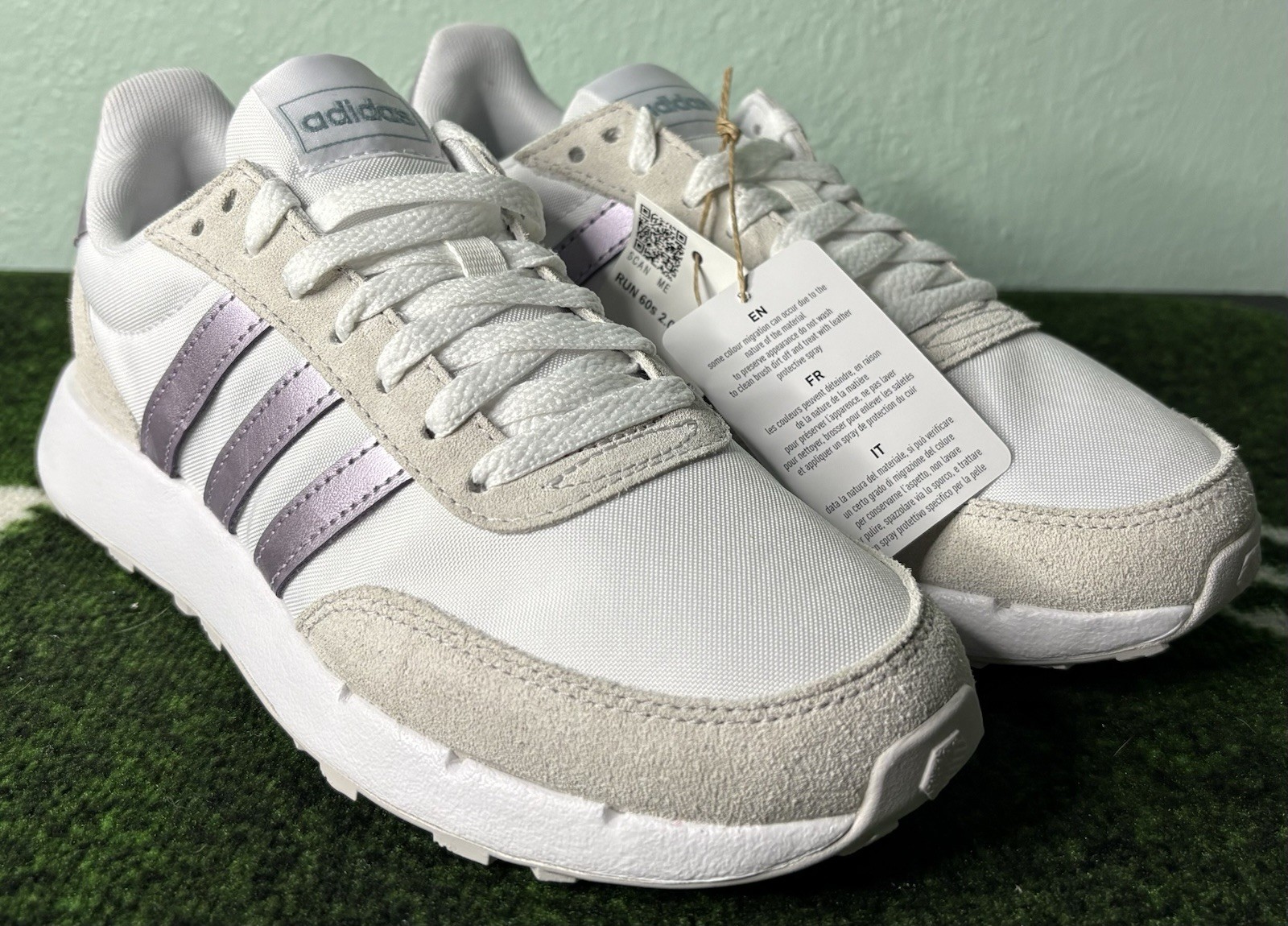US Women’s 6/Youth 5 – Adidas Run 60s 2.0 “Chalk Silver Metallic” GX1713