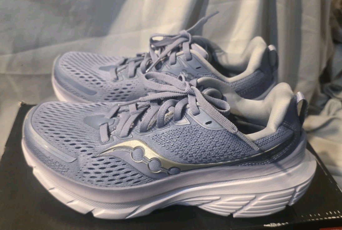 Saucony Guide 17 Running Shoes Iris Violet S10936-111 Women Size 7 NWB