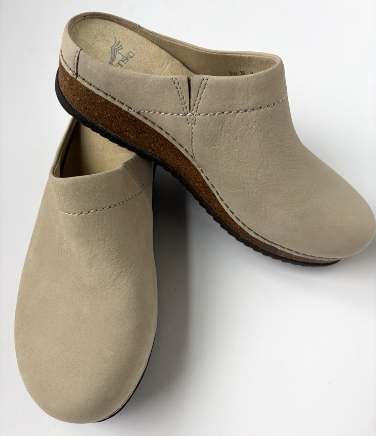 Dansko Mariella Women’s Mules Beige Burnished Suede Leather Slip On Shoes 38 8