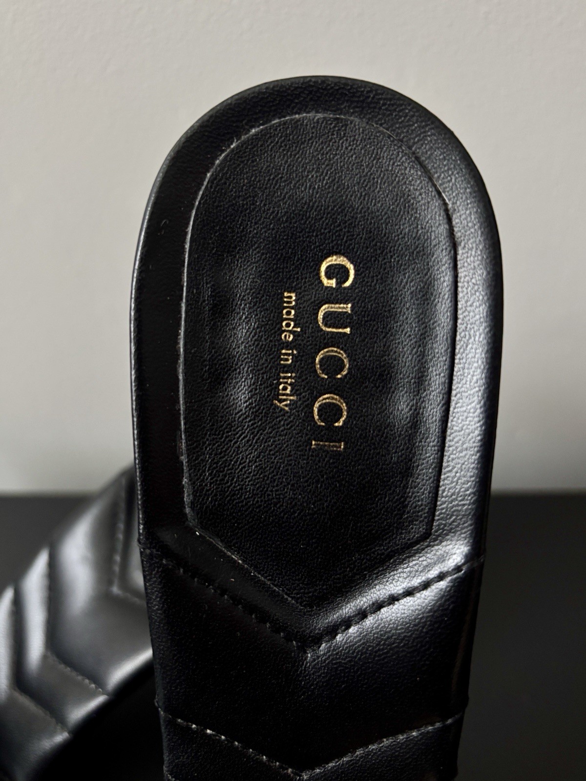 Gucci Nappa Matelasse GG Marmont Black Quilted Leather Heel Sandals Size 9