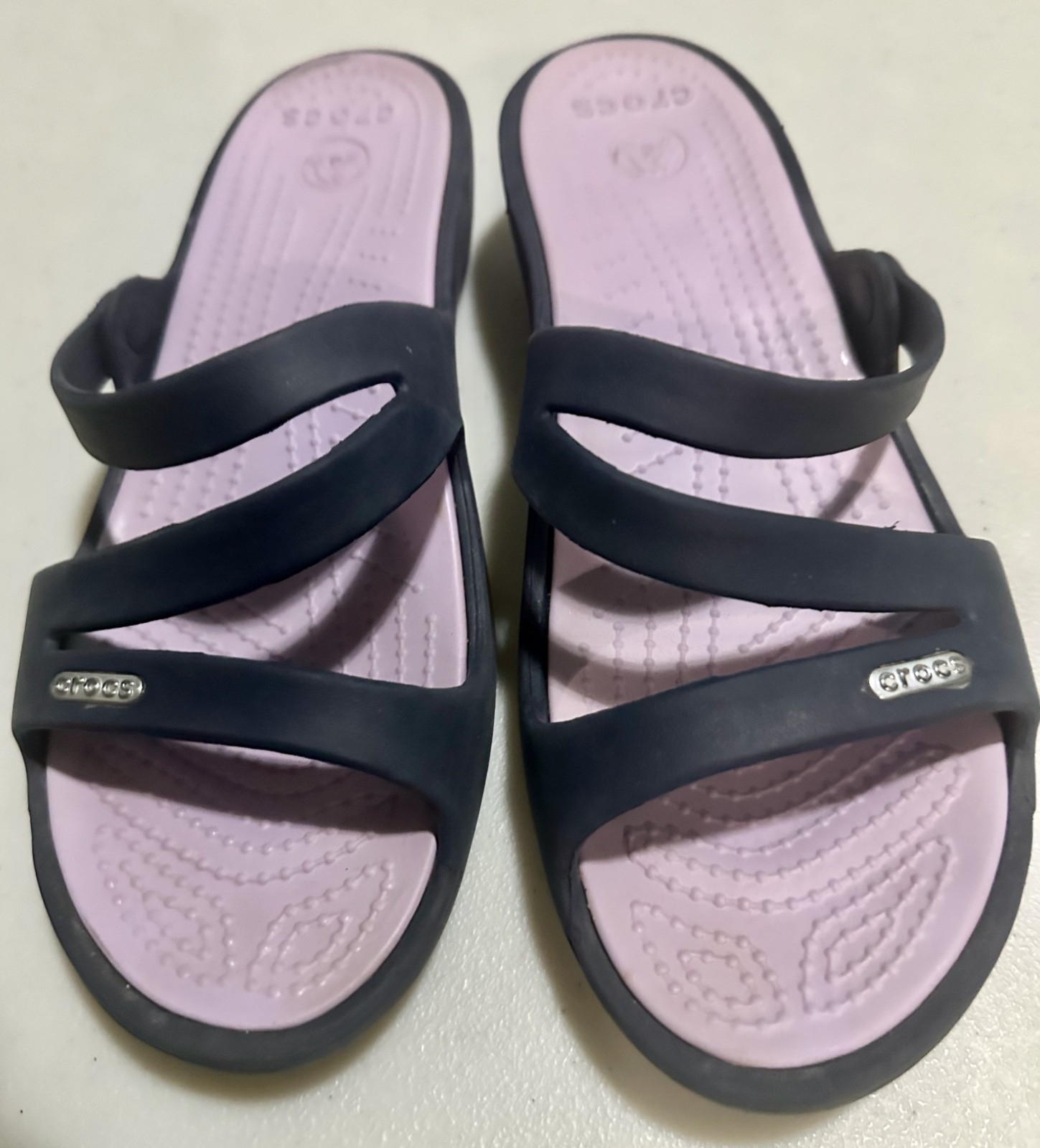 CROCS Size 8 Comfort SANDALS Navy BLUE & Lavender STRAPPY Sandals KADEE II Women