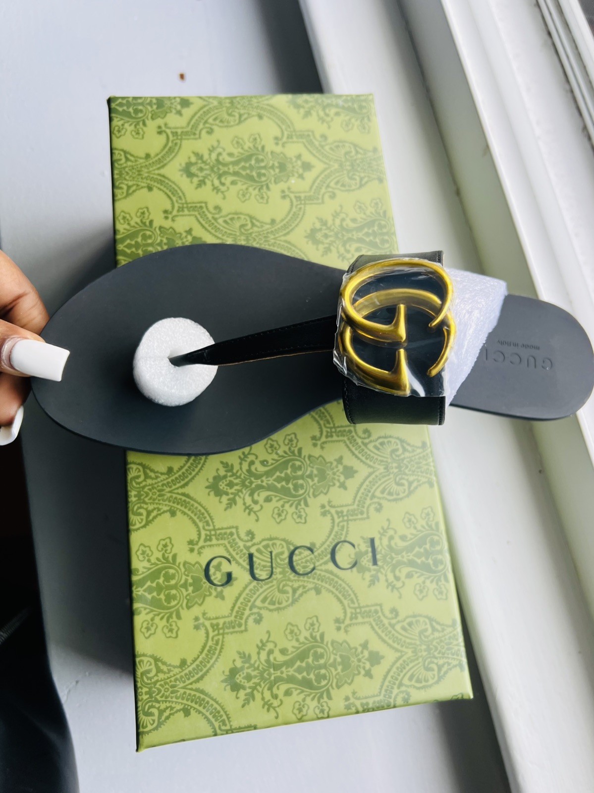 GUCCI Black Marmont Gold Bronze Metal GG Logo Sandals Flip Flops Size EU 38 US 8
