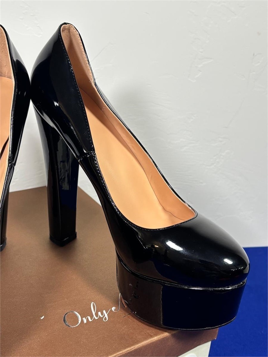 NIB Onlymaker Black Patent Leather High Heels US 12 EU43