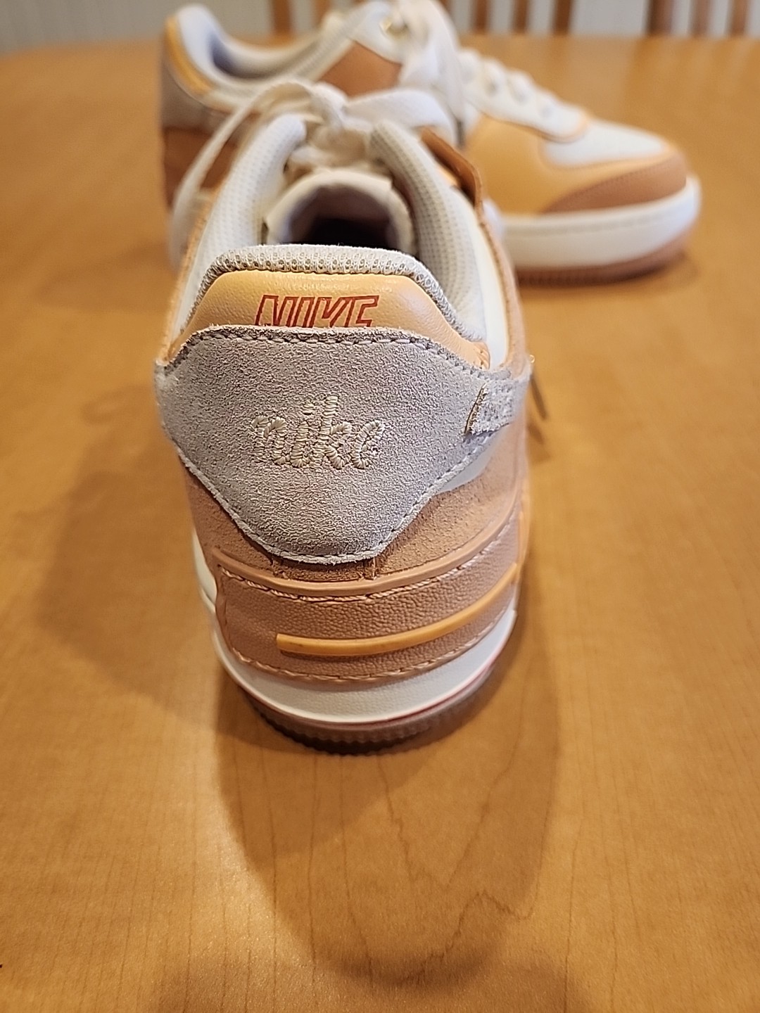 Nike AF1 Low Shadow Susterhood Cashmere Orange Sneakers. Size 8.5. DM 8157-700