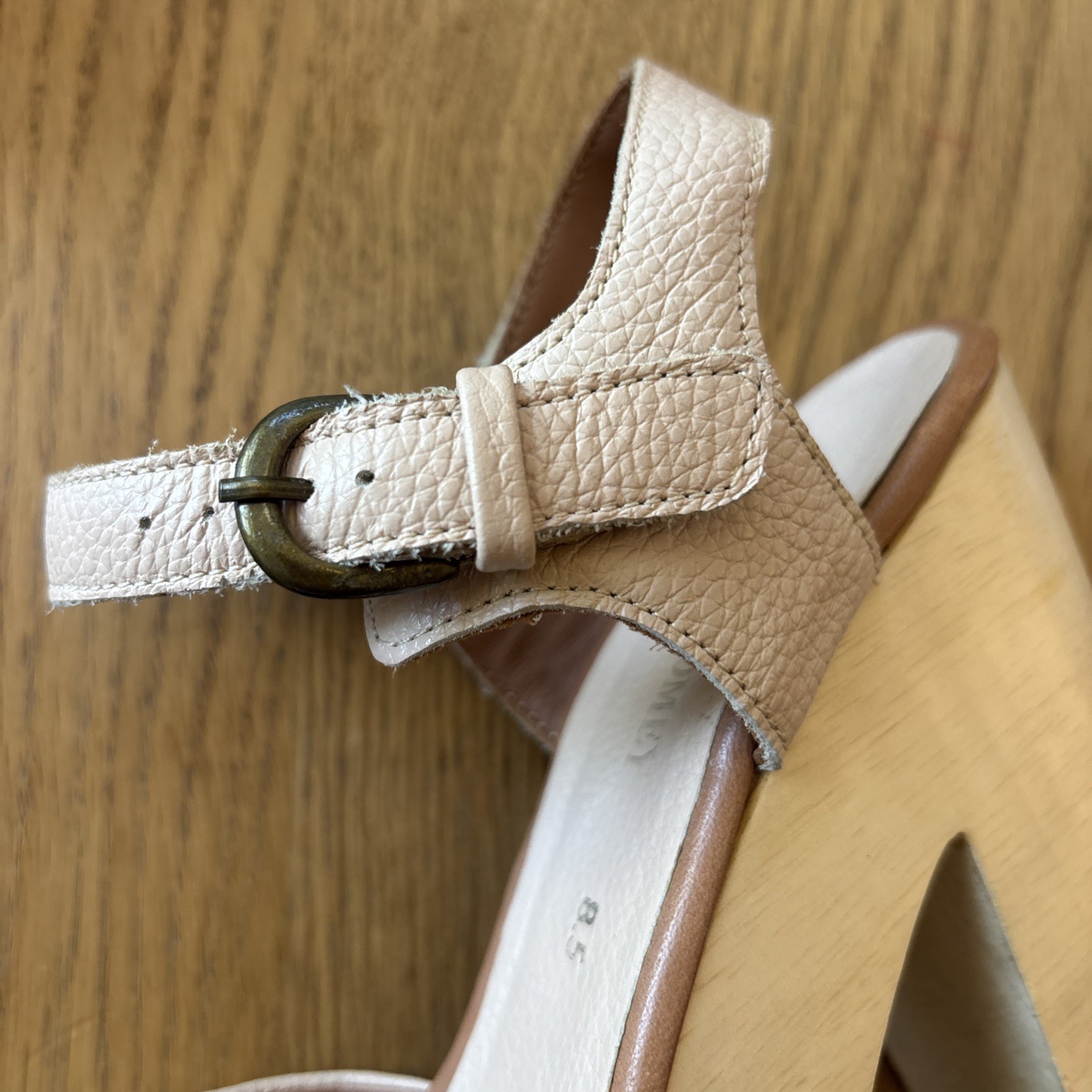 Rachel Comey nude leather platform Wooden Block high heels Sz 8.5
