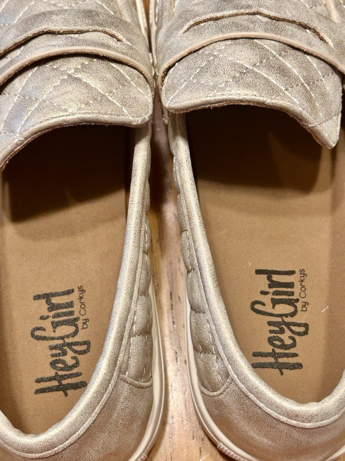 Hey Girl by Corkys Women’s Gold Quilted Slip-On Loafer Flats 7 Round Toe