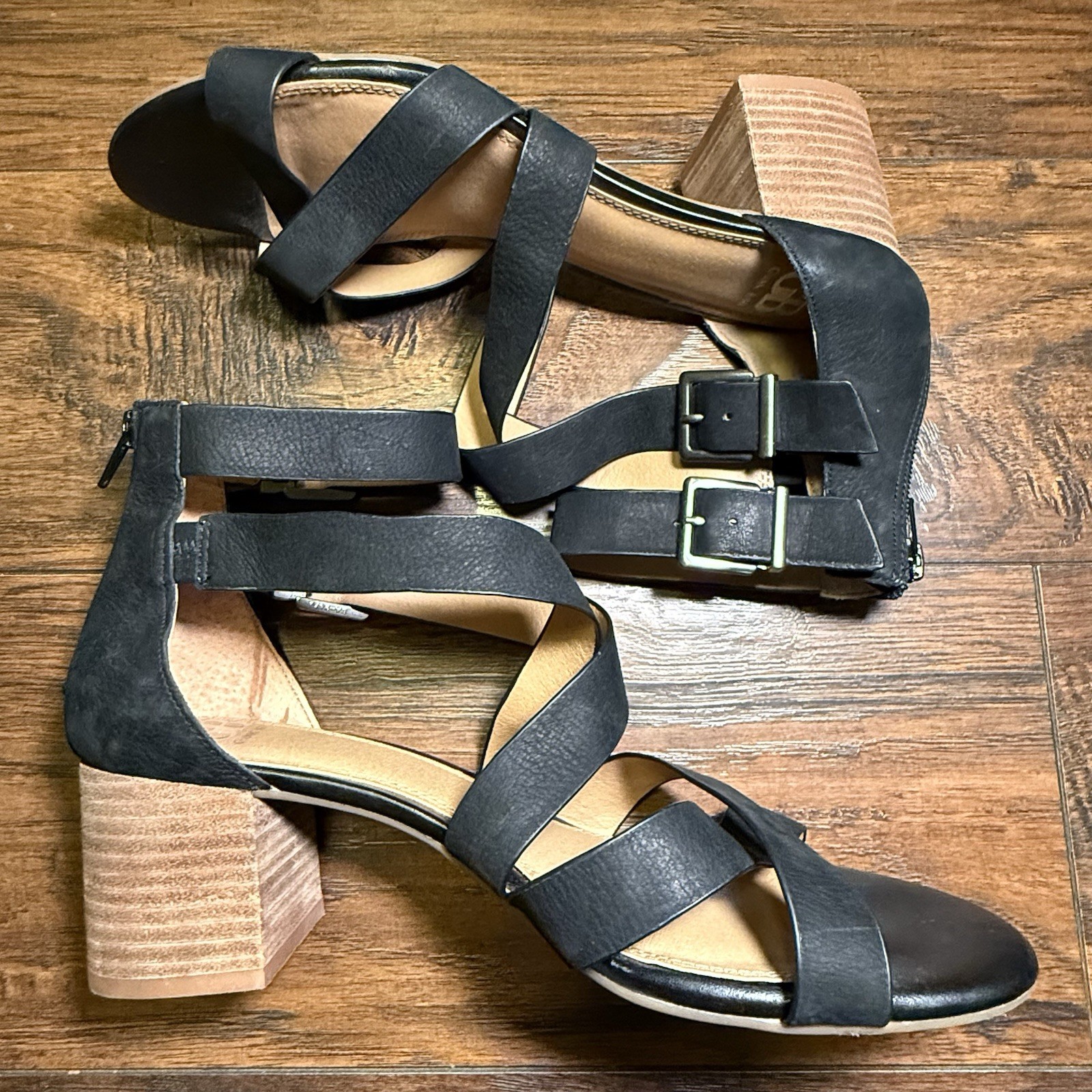 Gianni Bini 2.5in Block Heels Womens Black Leather Strappy Ankle Strap Size 10M
