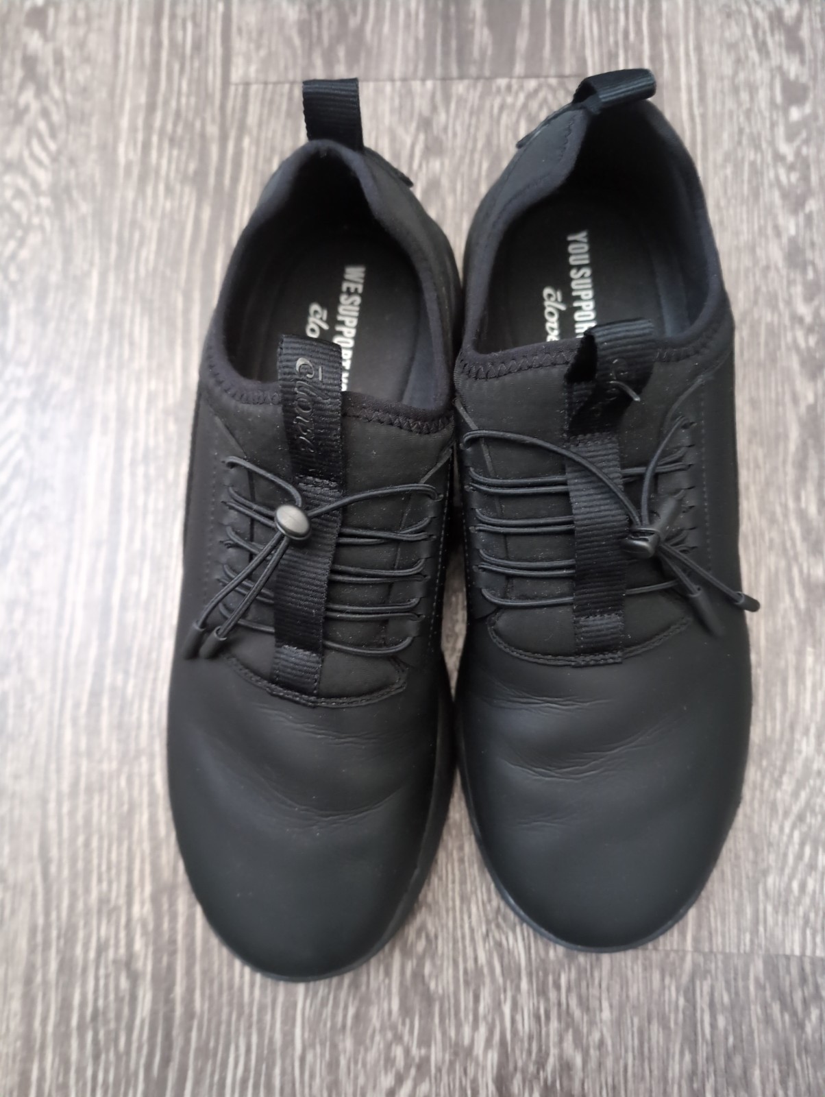 Clove Black Sneakers for Nurses W10 Water Resistant, Comfort Support