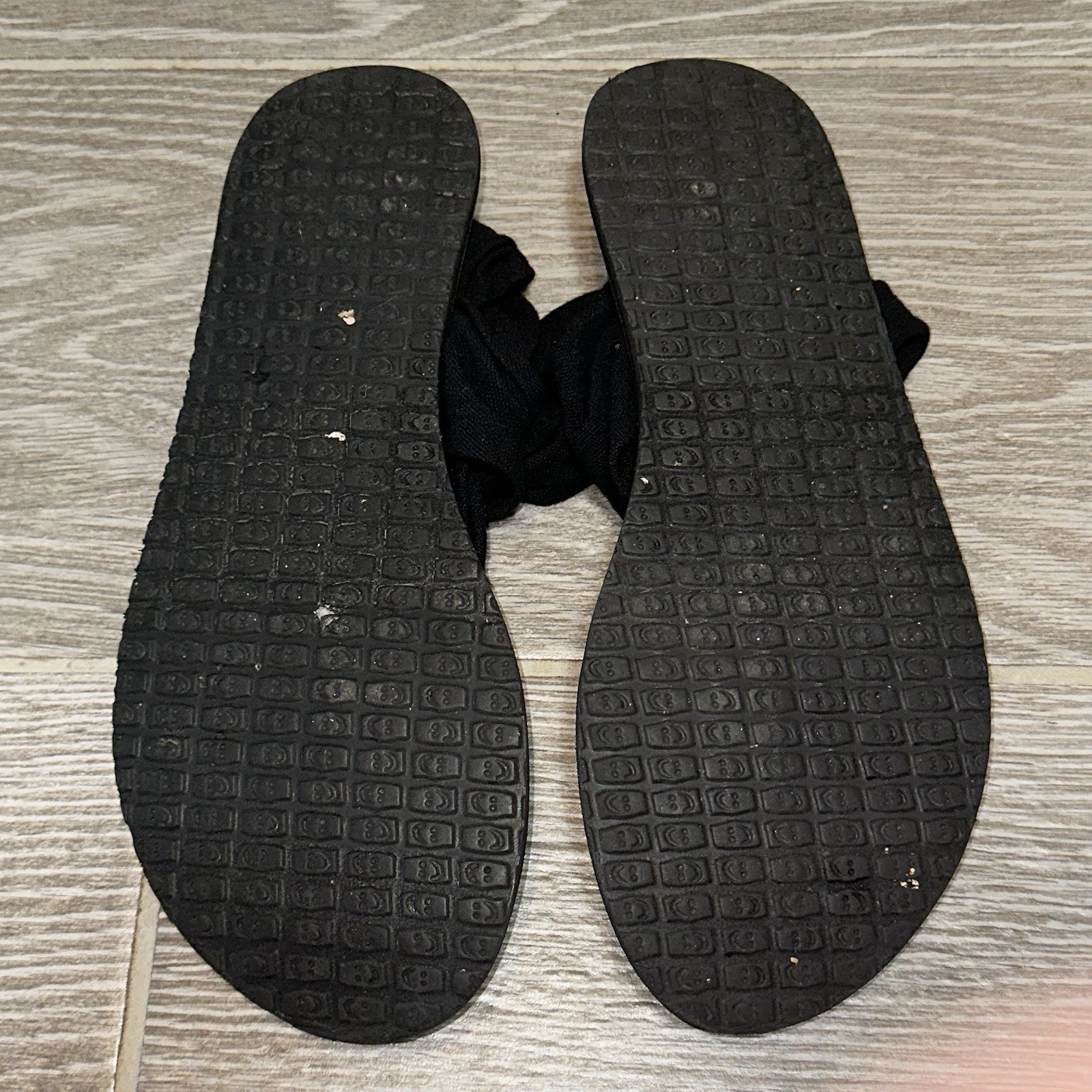 Sanuk Yoga Sling 2 Thong Sandals Women’s 8 Black Knit Fabric Slingback Casual