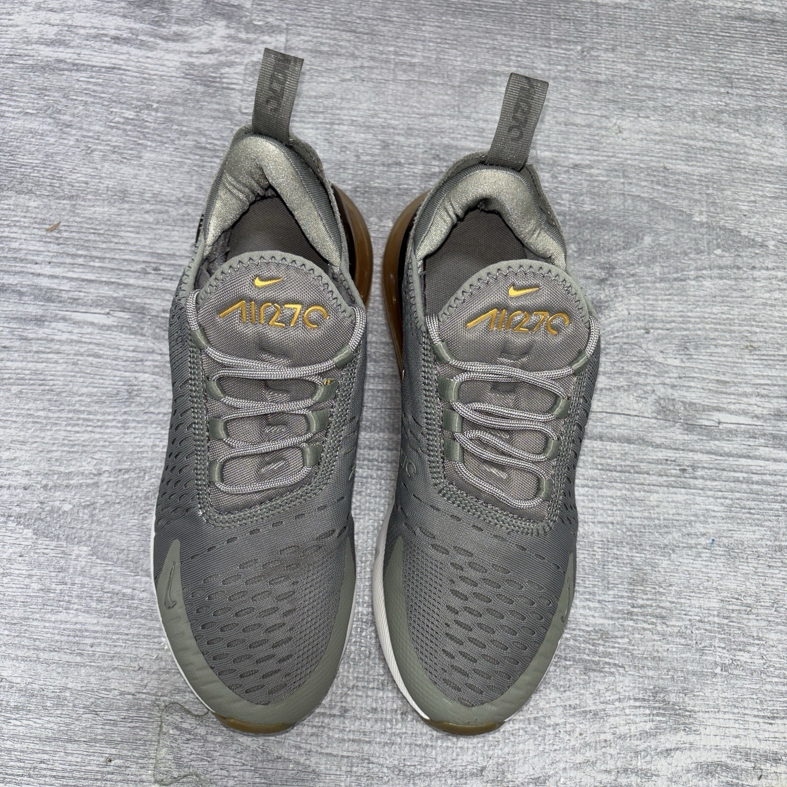 Nike Air Max 270 Womens Size 6.5 Dark Stucco Metallic Gold Sneakers AV8427-001