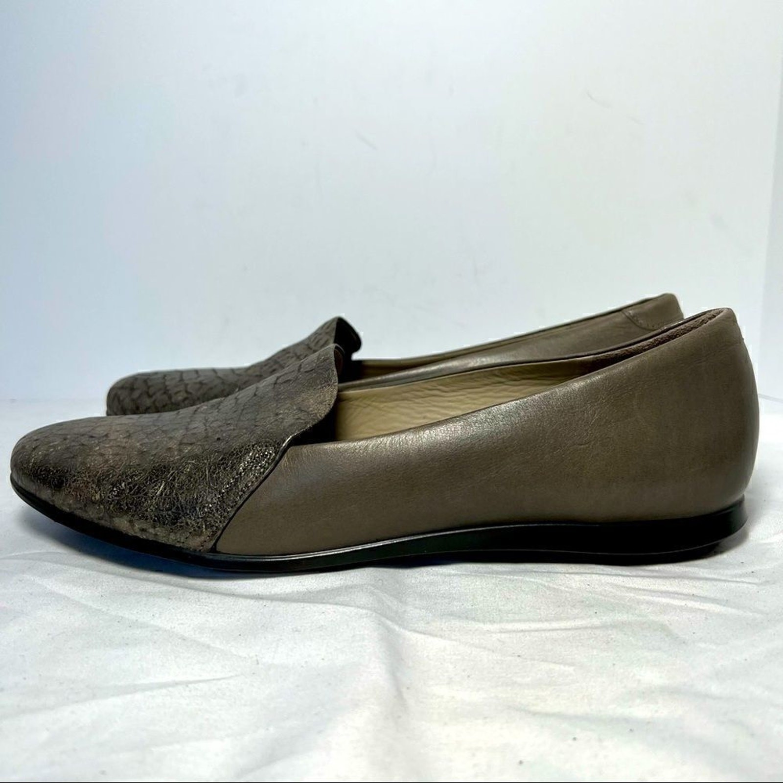 Ecco Touch Ballerina 2.0 Warm Grey Leather Flats Womens EU 40 US 10