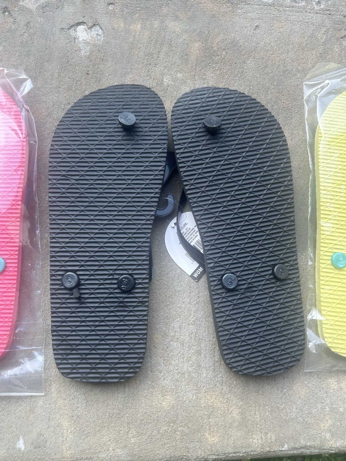 Lot of 5 Juncture Women’s Flip Flops Size 5/6 New Assorted Colors