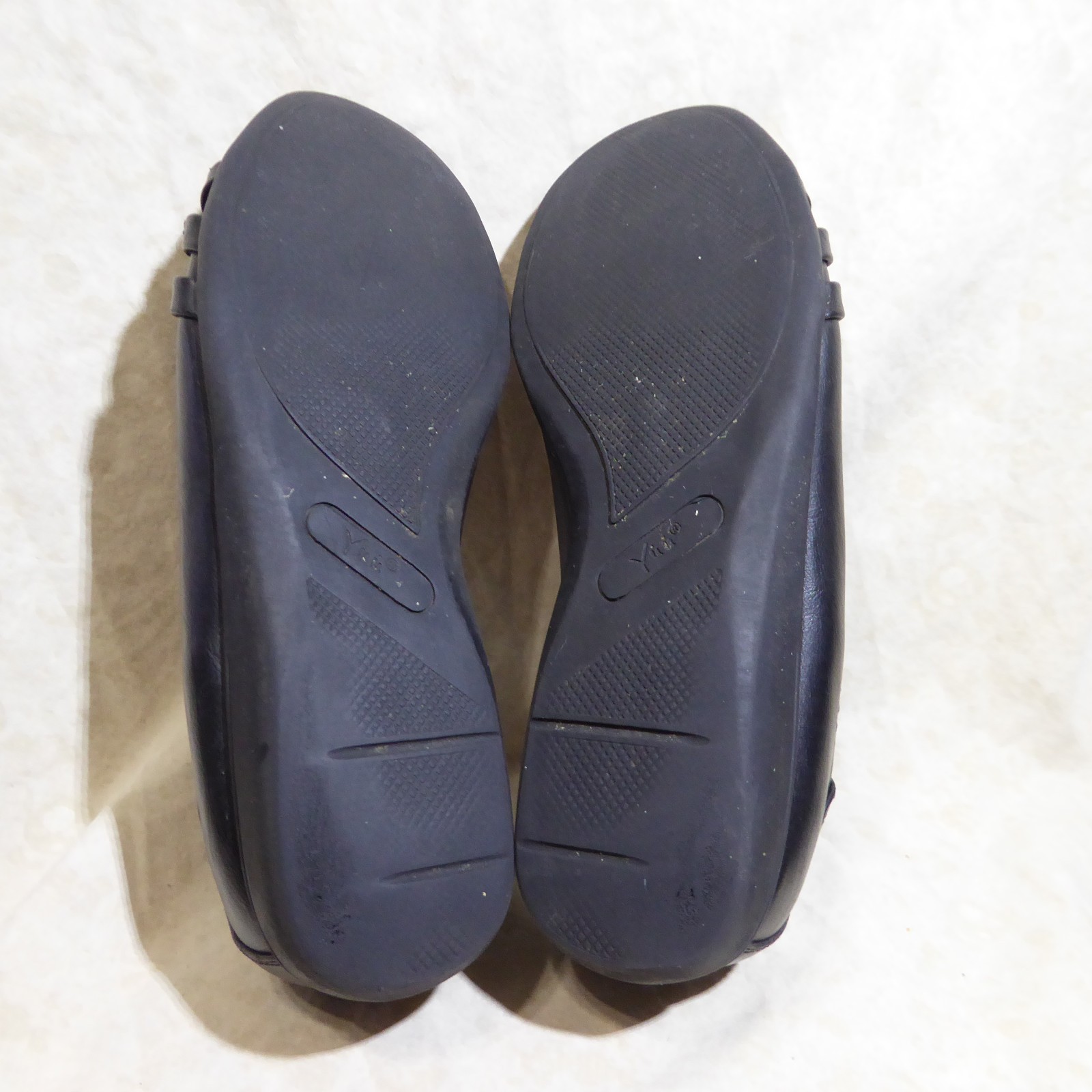 🩰 YUU Comfort Ballet Flats sz 8.5 M Black Leatherette; Triple X Strap Accents