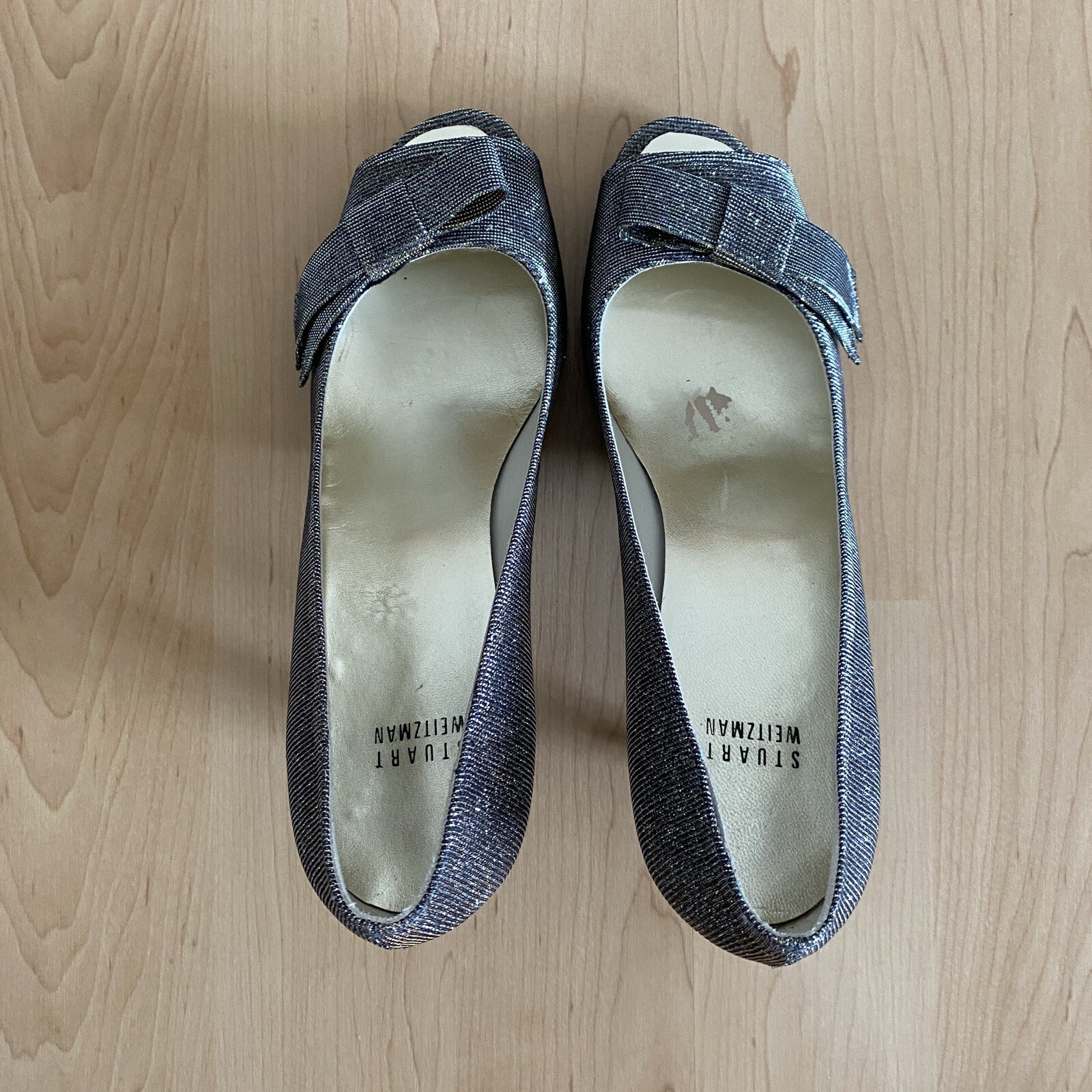 Stuart Weitzman Bowover Pyrite Nocturn Shimmery Peep Toe Heels Pumps, Size 9