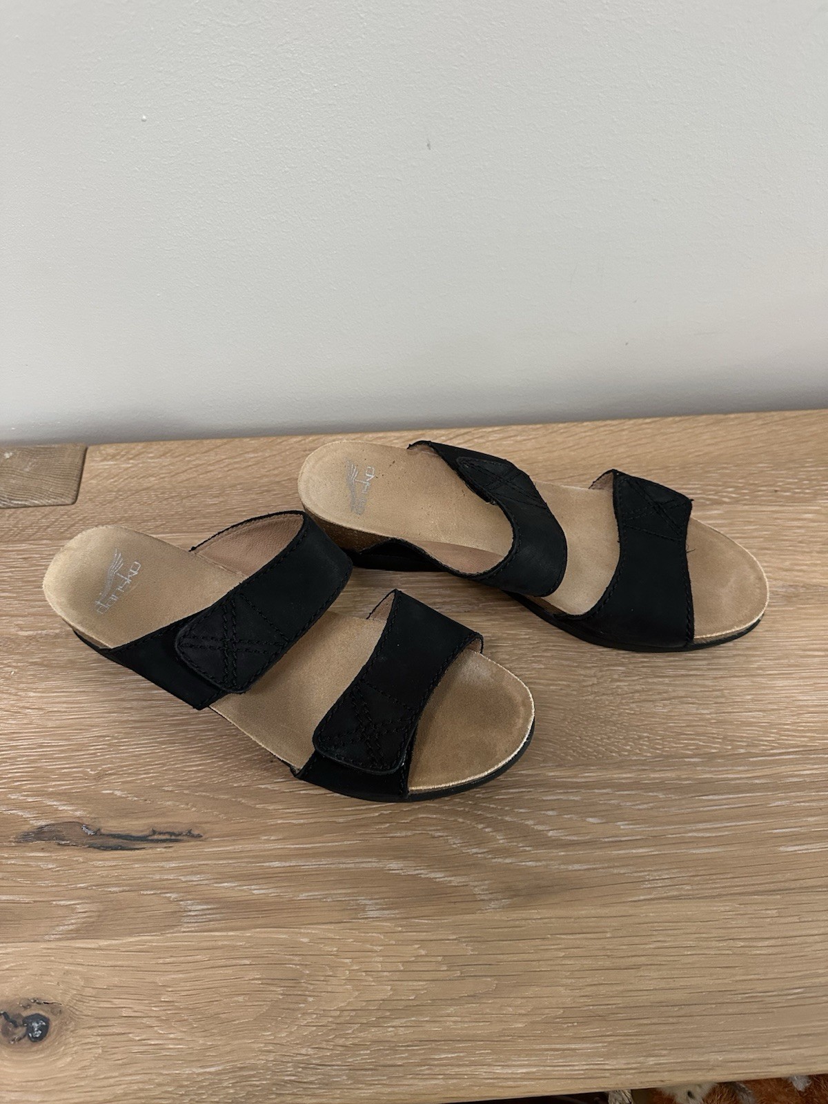Dansko Maddy Women’s Size EU 41 US 10-10.5 Sandals Leather Black Comfort Wedge