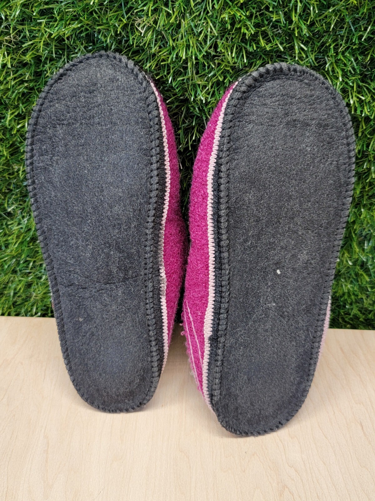 Kitz Pichler Austria Boiled Wool Hot Pink Slippers Women’s House Shoes Sz 37 EUR