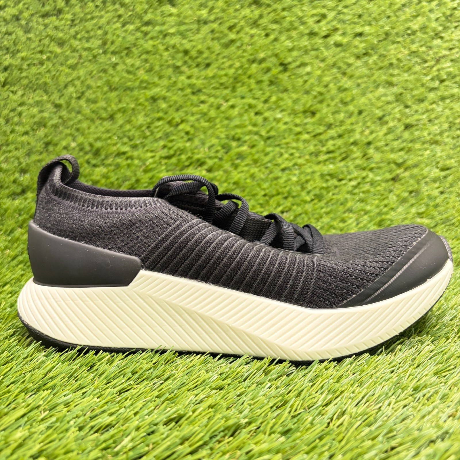 Allbirds Tree Glider Womens Size 6 Black White Athletic Running Shoes Sneakers