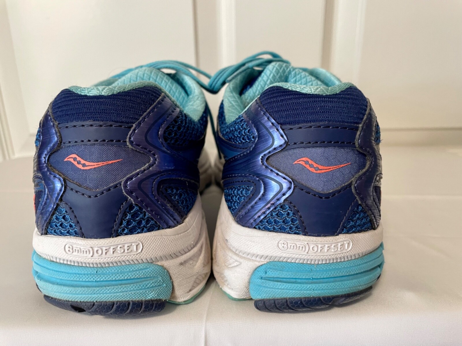 Saucony Women’s Size 9 Blue Power Grid Run Dry Sneakers 8mm Offset