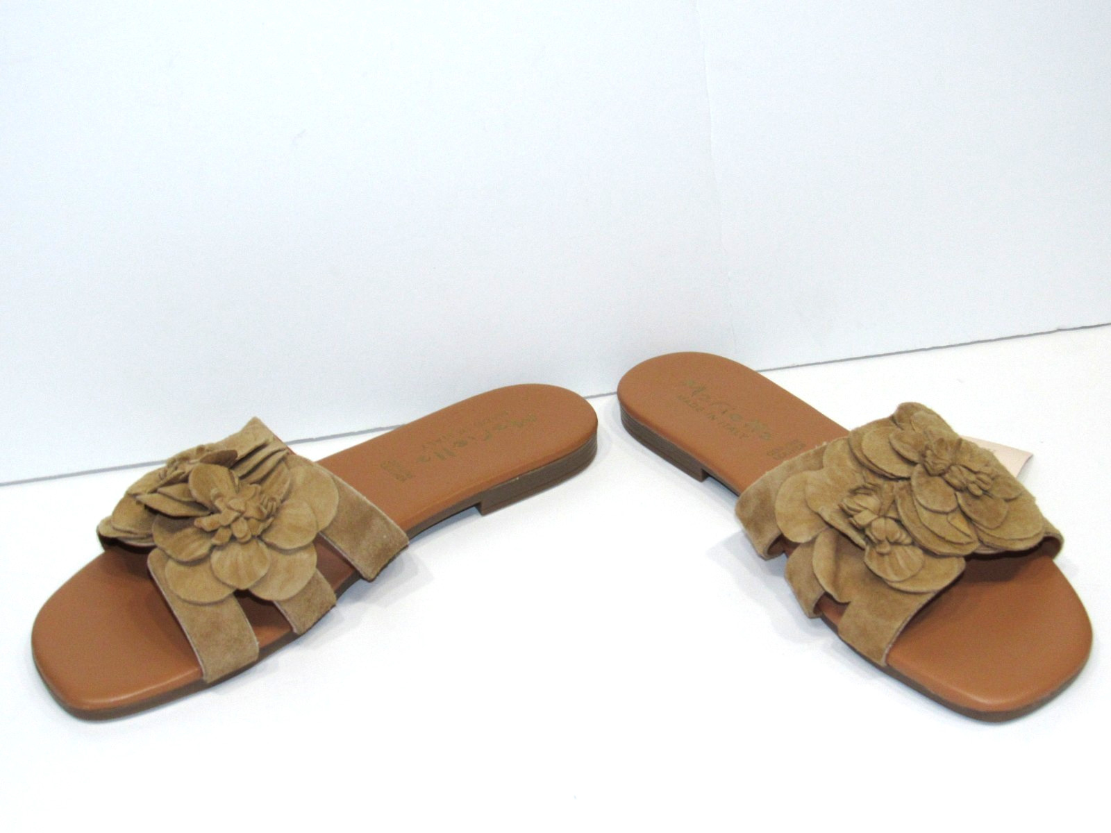Mariella ITALY Tan Suede Flower Cushioned Flat Slides Sandals Womens size 9.5 US
