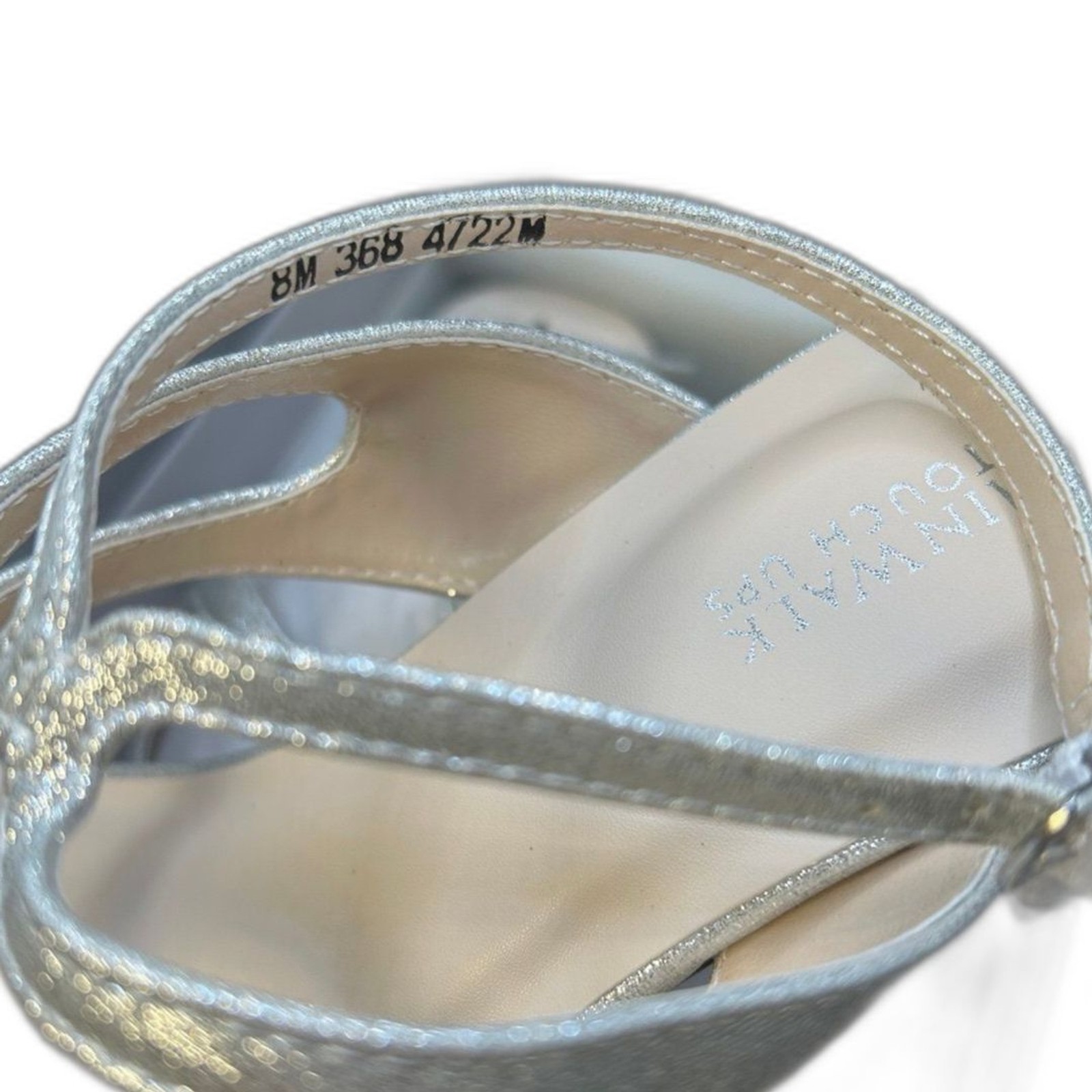 Benjamin Walk Dyeables Touch Ups Silver Cora Sandals Heels womens 8 NIB