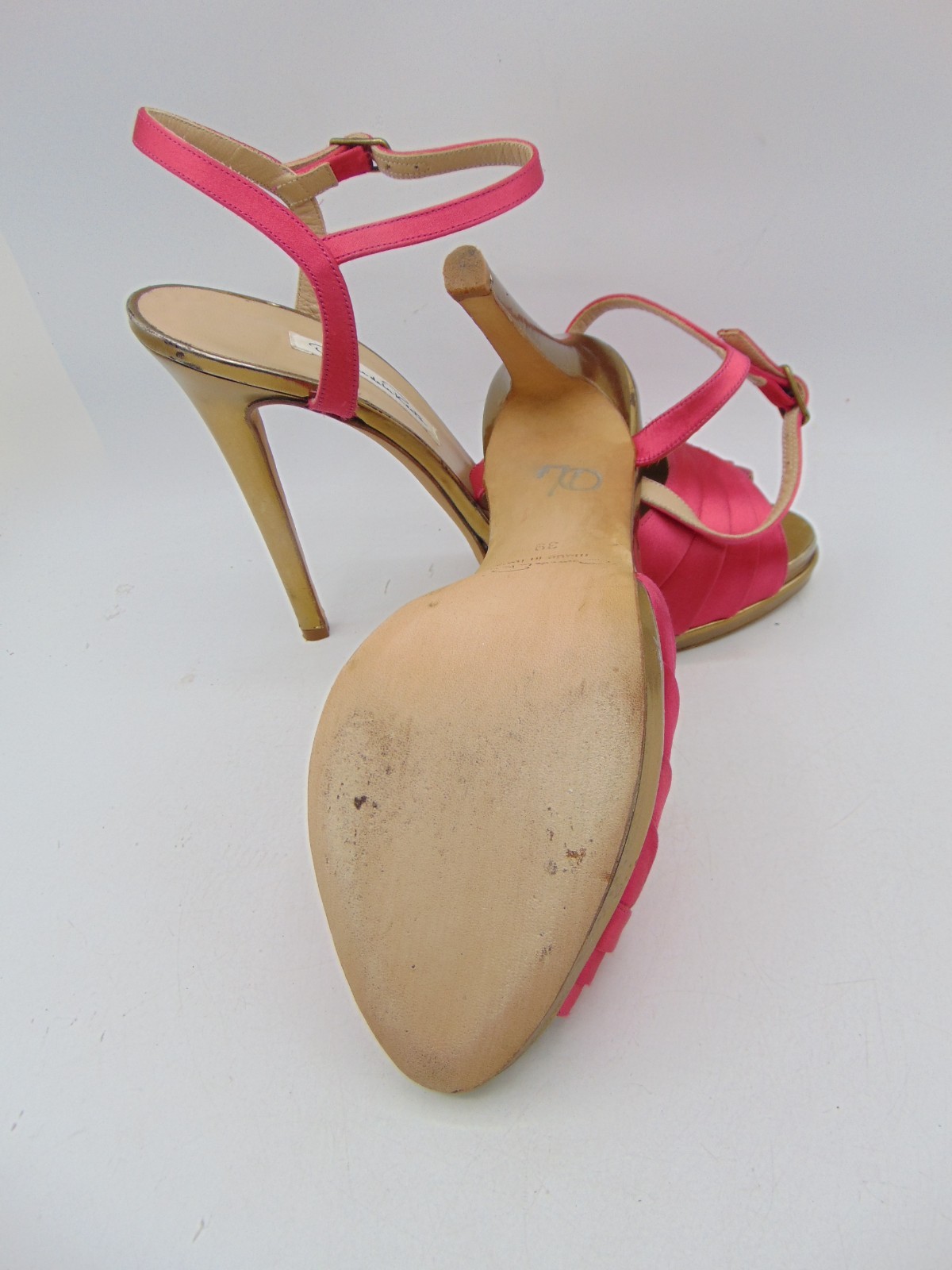 OSCAR DE LA RENTA Hot Pink Satin Platform Sandals Heels Size 39 M