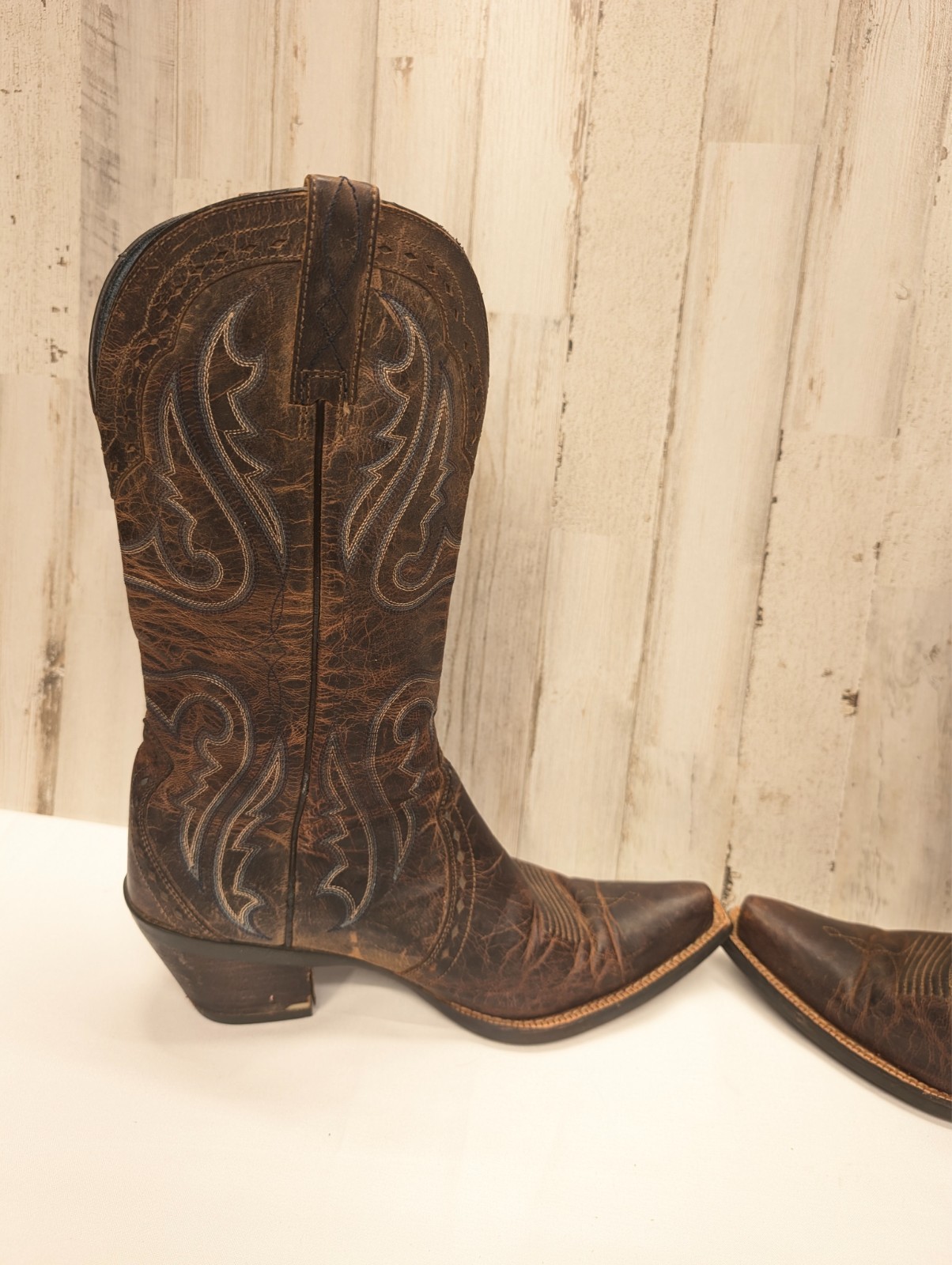 Ariat AT4 women sz 8B brown snip toe leather western boots