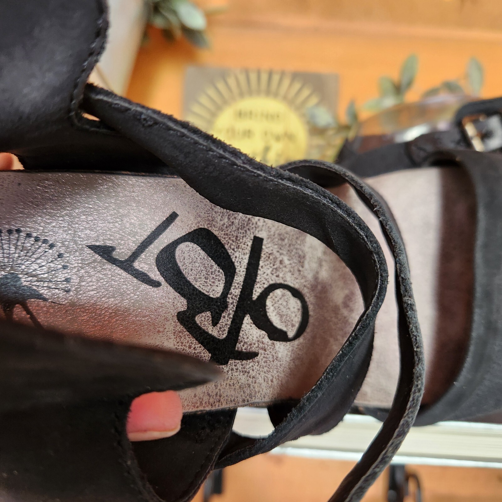 OTBT Freedom Wedge Sandals Strappy Ankle Black Leather Slingback Shoes Size 10 M