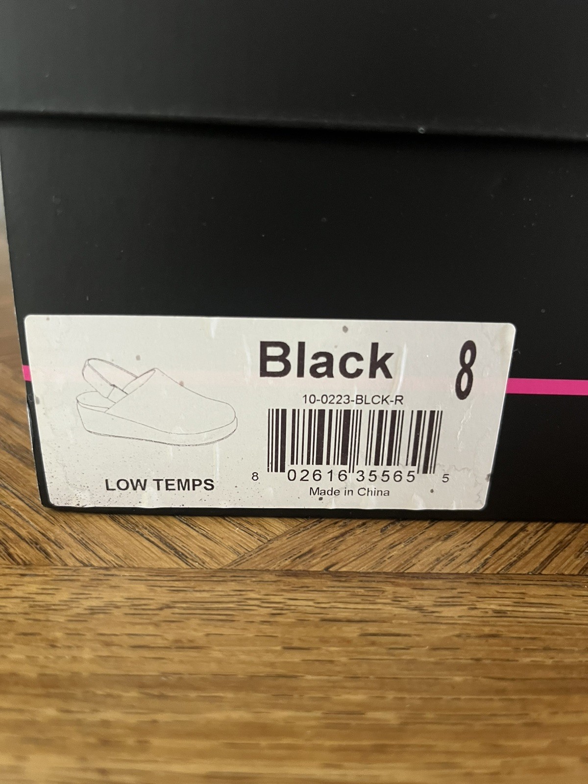 NIB! Corky’s Low Temps Black Clogs – Size 8