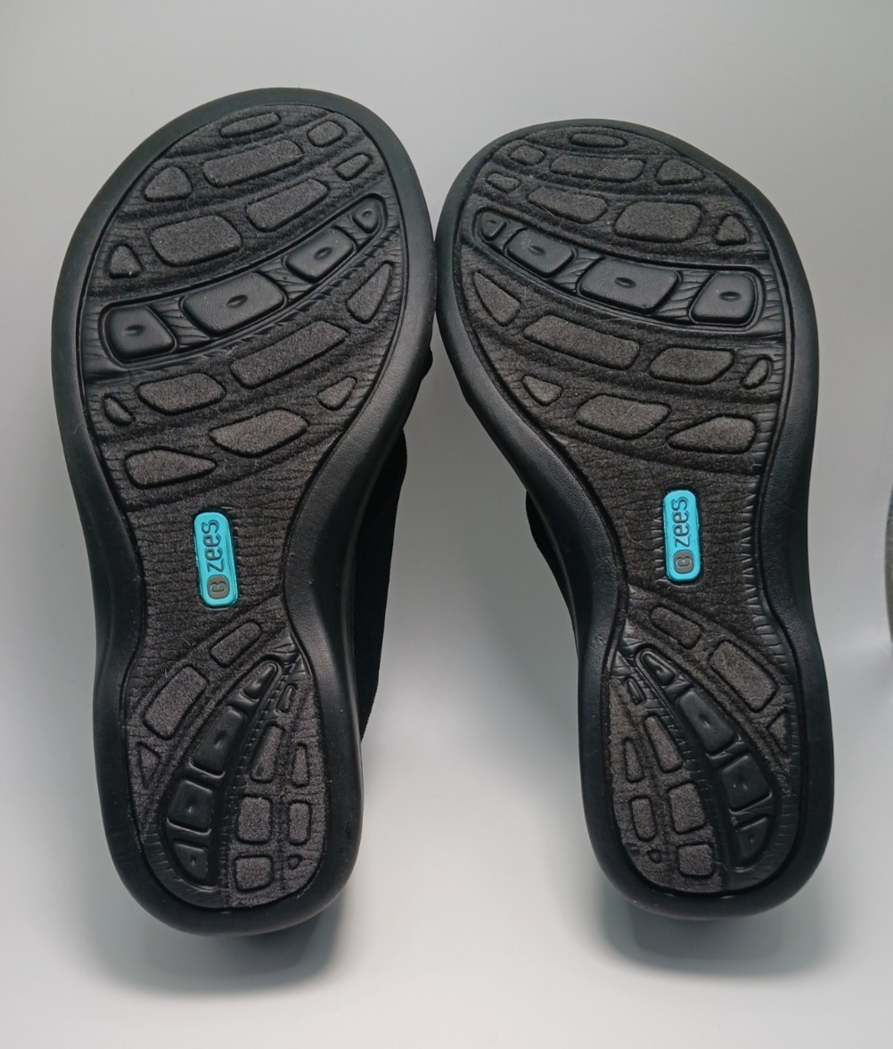Womens Bzees Desire Crisscross Wedge Comfort Slide Sandals Sz 8W