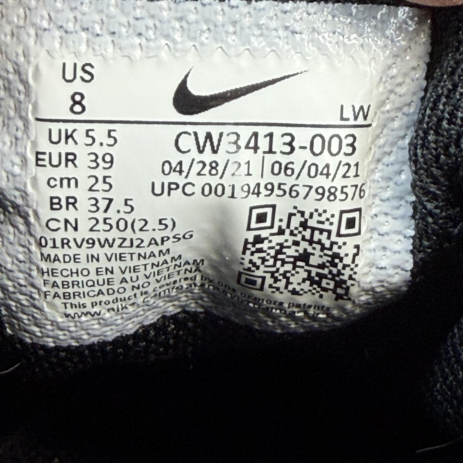 Nike Downshifter 11 Shoes Womens Size 8 Black Mesh Running Sneakers CW3413-003