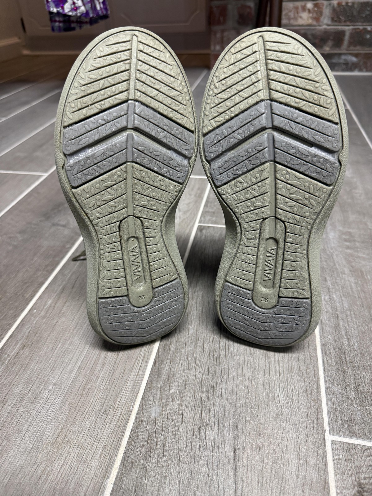 VIVAIA Shoes Womens Size 6 Green Knit Recycled RPET Athletic Walking Sneakers