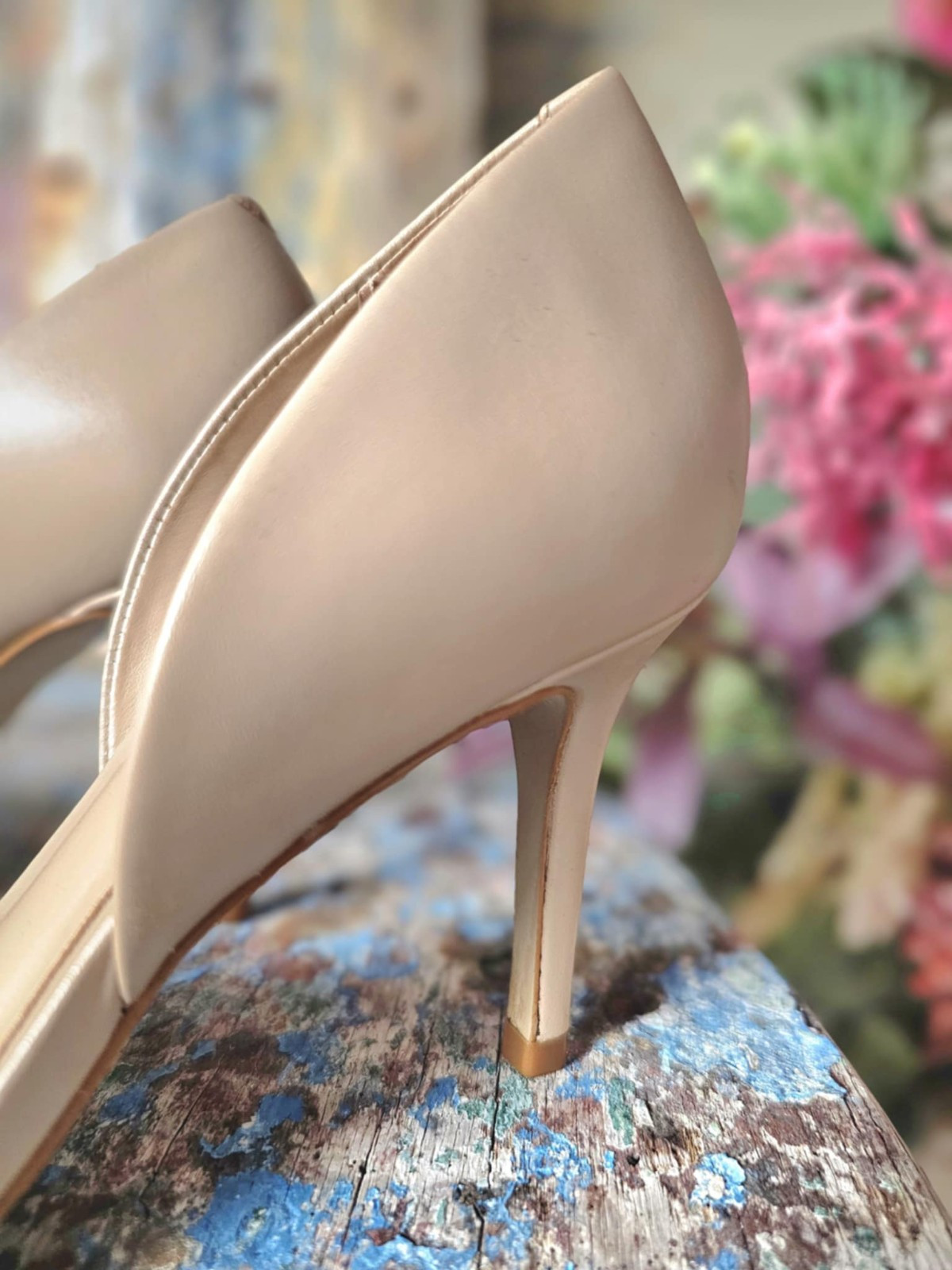 STEVE MADDEN Nude Beige Stilletto Closed Pointed Toe Heels Pumps SIZE AU 6.5 EUC