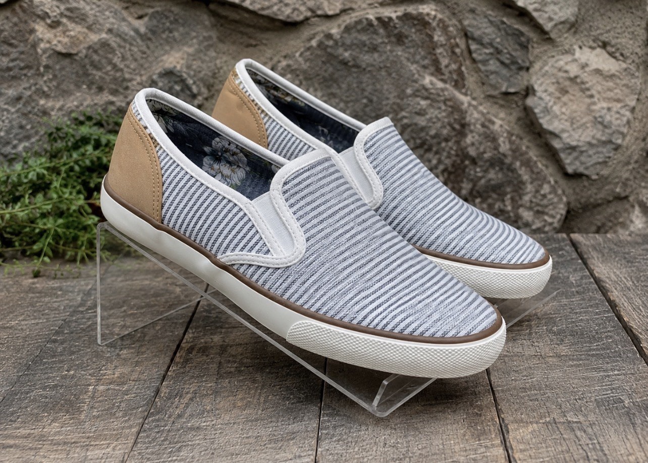 Tommy Bahama Sneakers Womens 9.5 Slip On Canvas Striped Casual Shoes White Gray