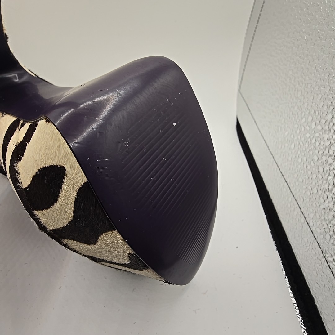 London Trash Zebra Stripes Pony Hair Platform Shoes Heels Leather sz 8 Pinup